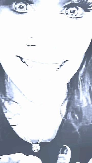 @Megan MOXX | Singer songwriter