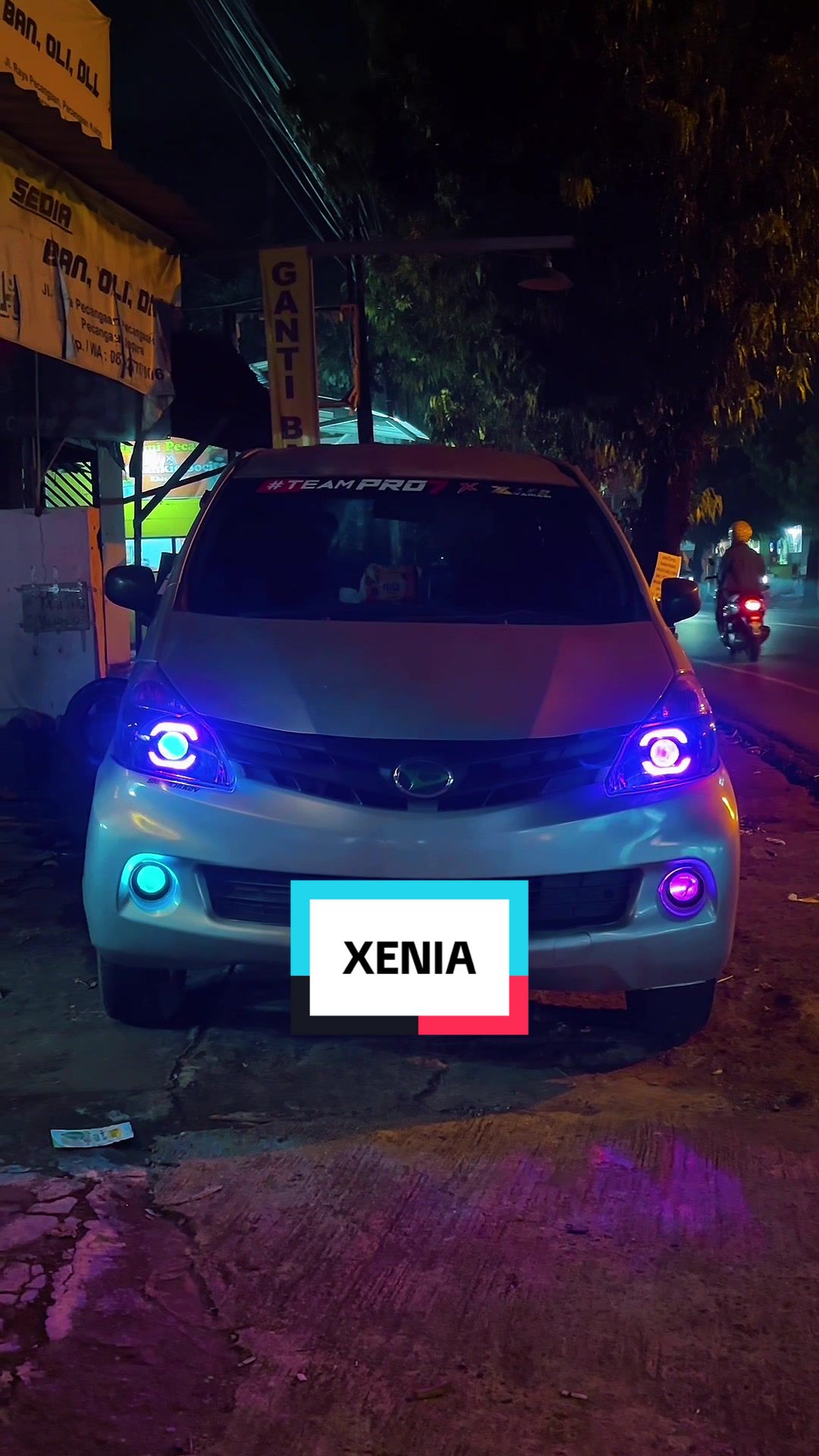 @AZ LED