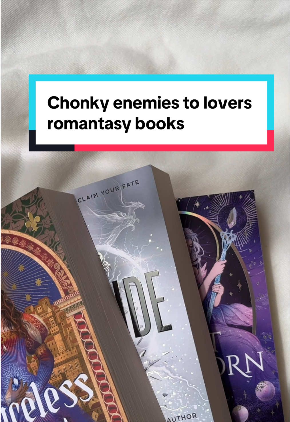 @DefinitelyBooks