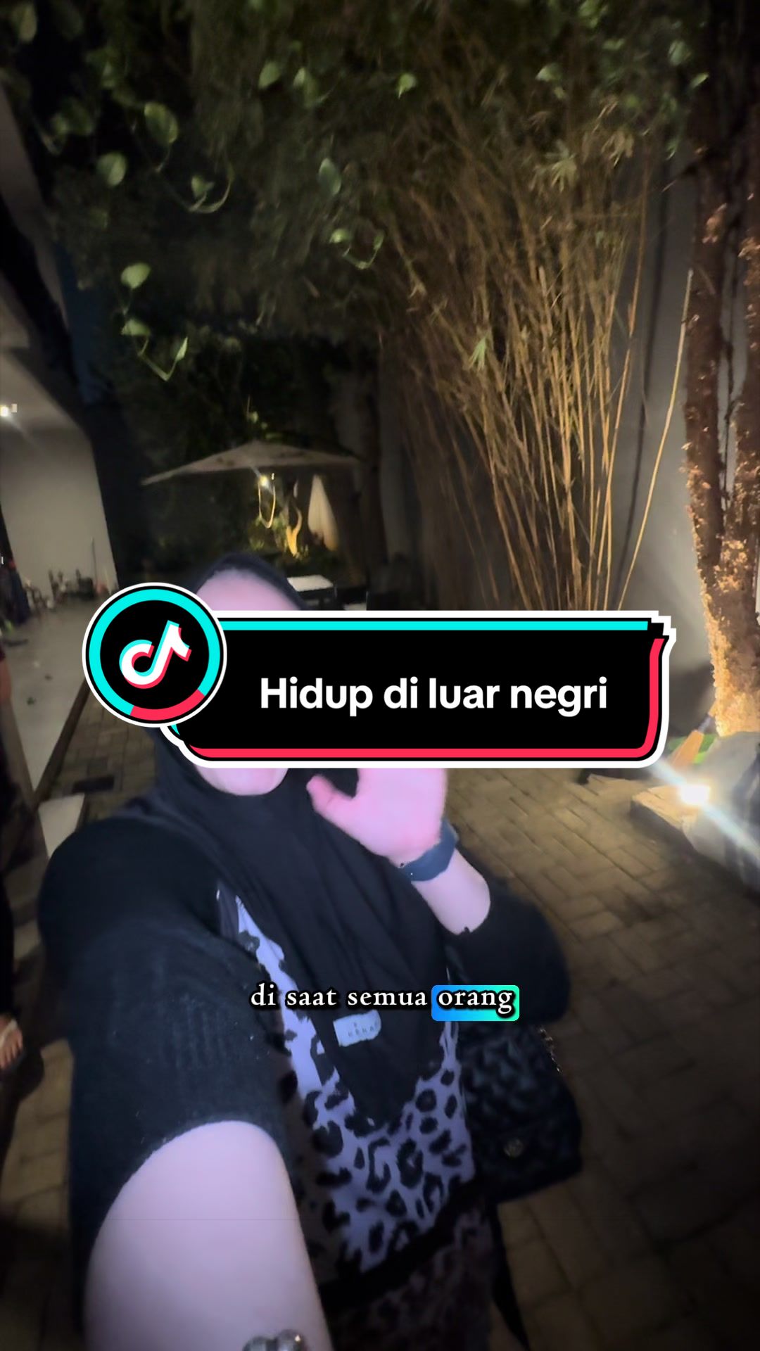 @Icabeee_