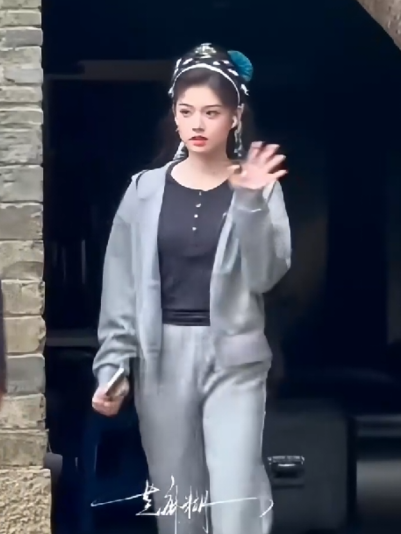 @AiMi 艾米