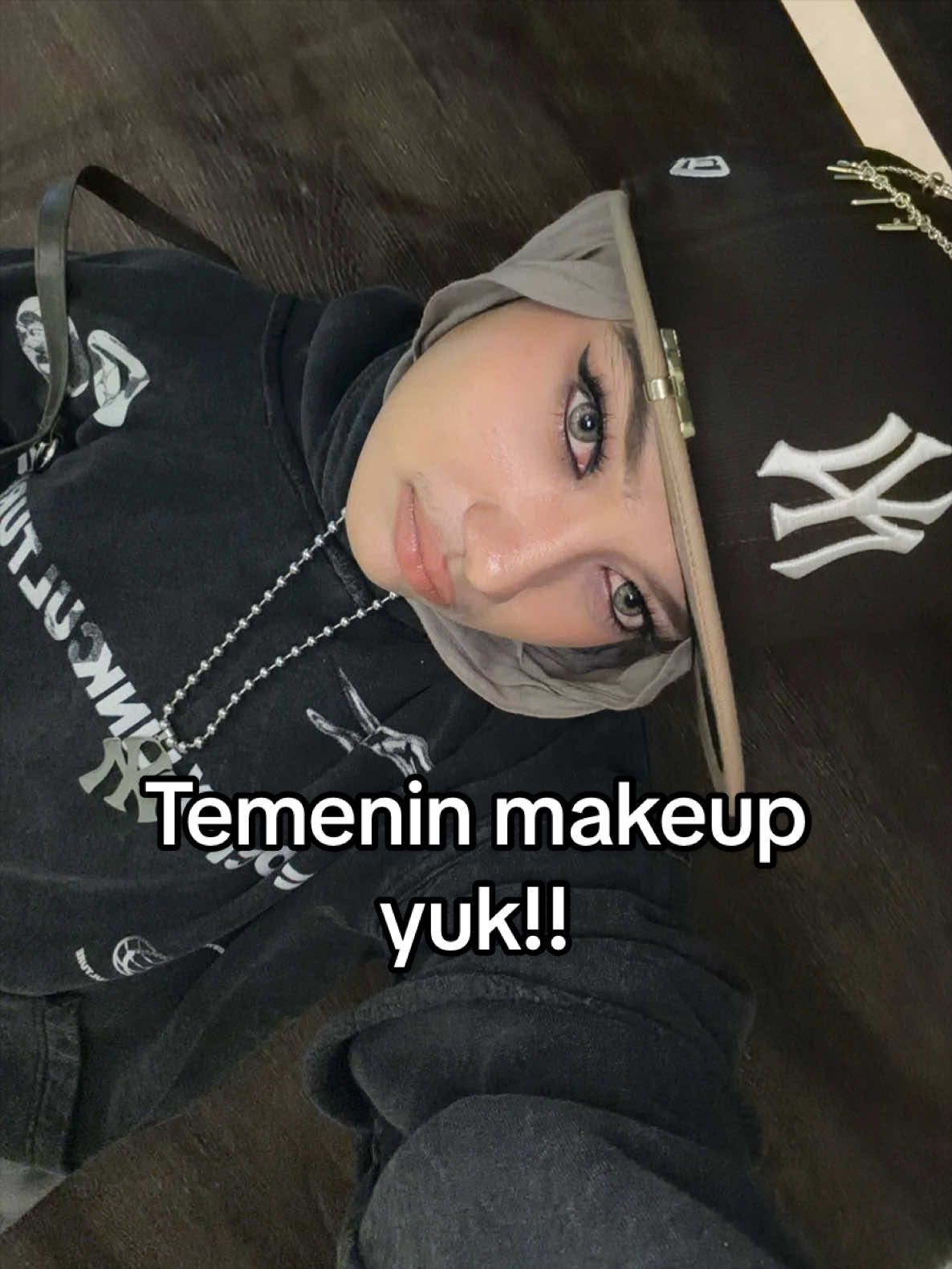 @_tiasantika