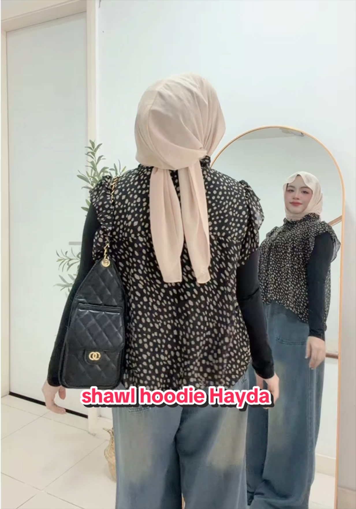 @Founder Hayda Scarf