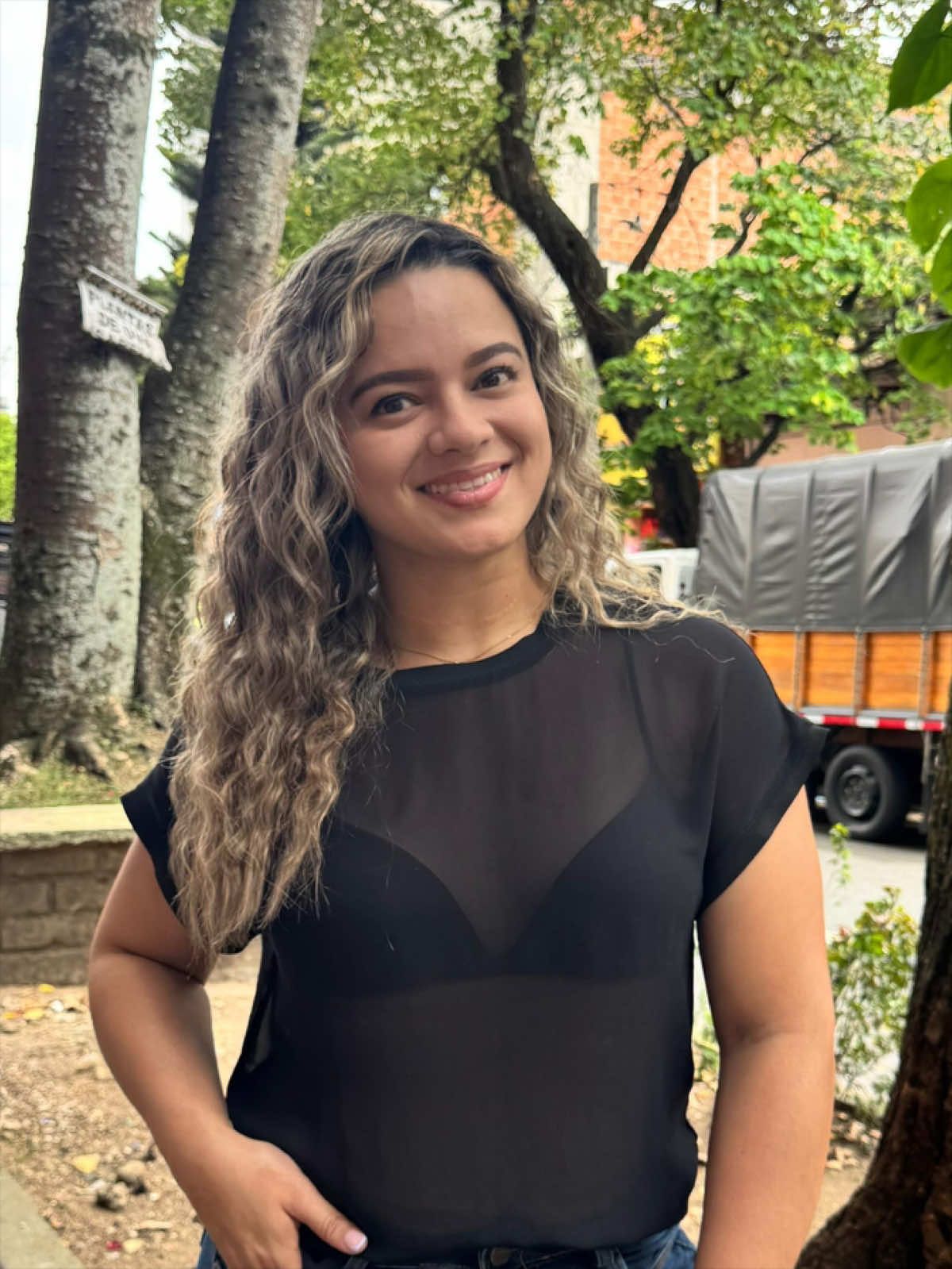 @Dayana Gutierrez | Locutora