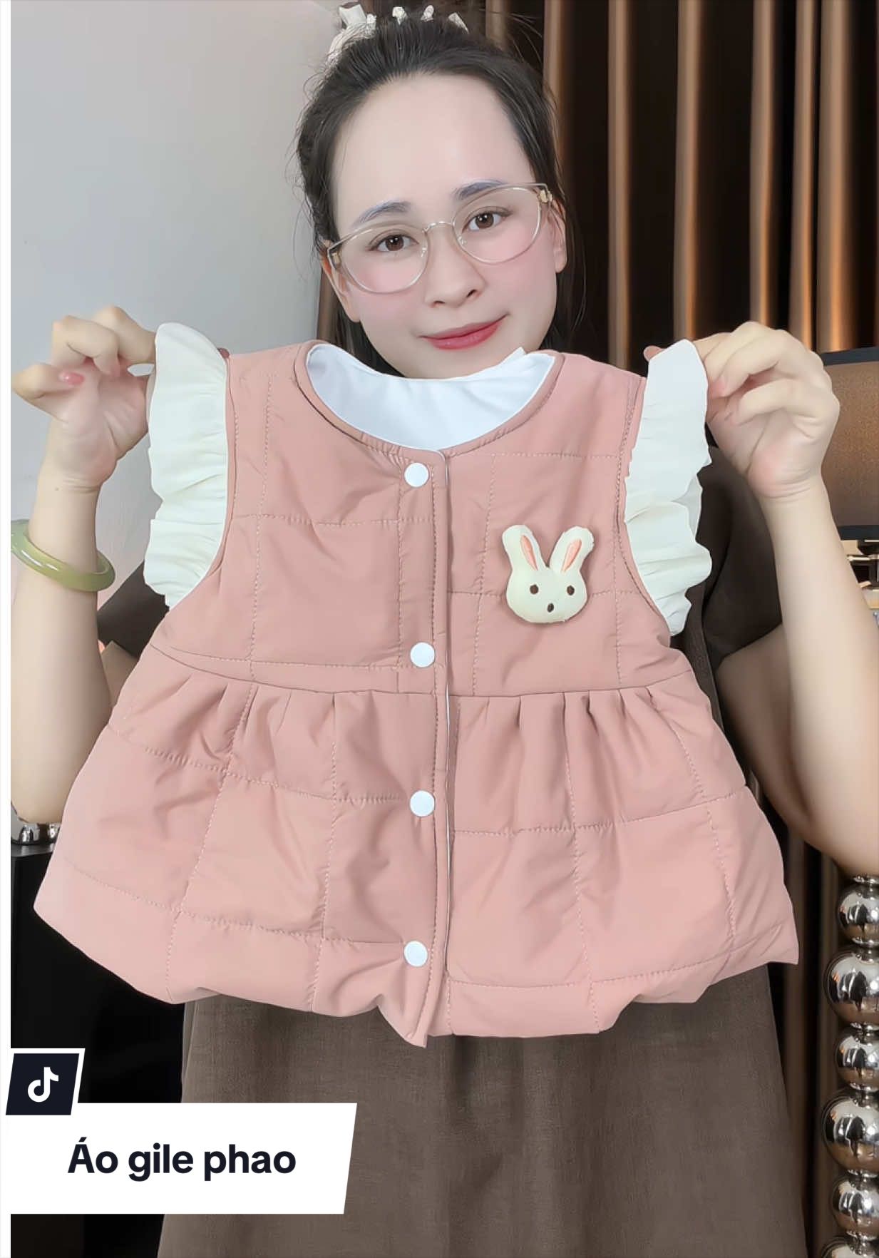 @Mẹ Lan Hương 2 Bé