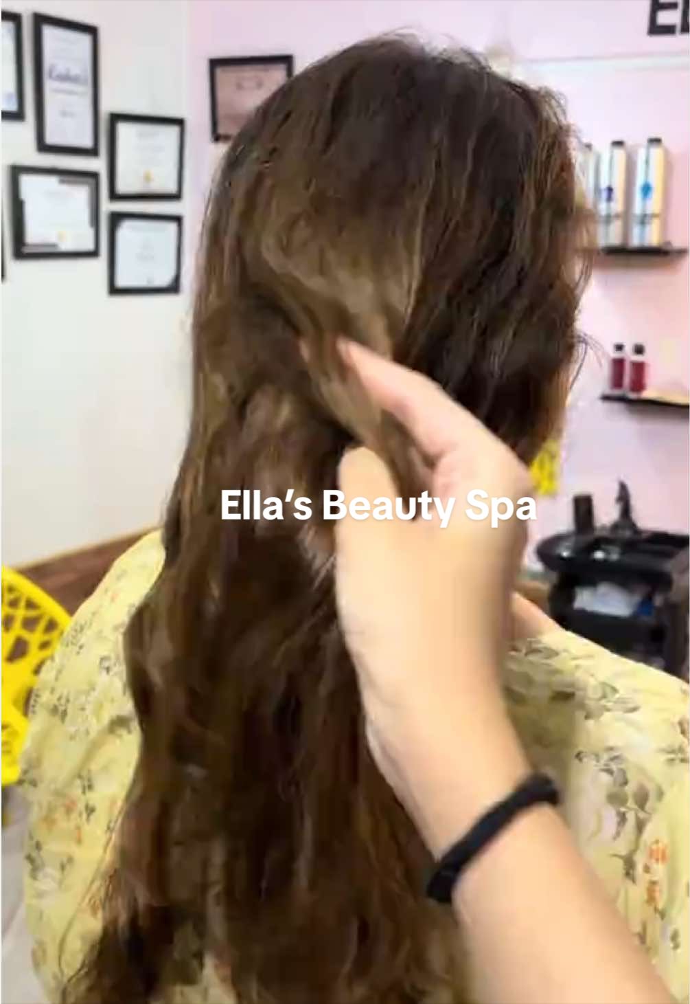 @ellas_beautysalon