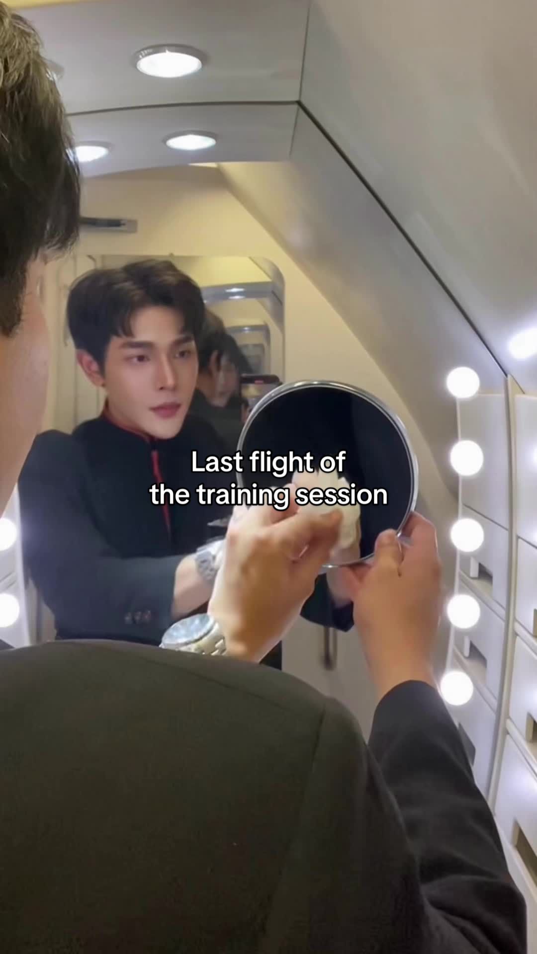 @บ๊อบบี้สจ๊วตชุดดำ🧑🏻&zwj;✈️