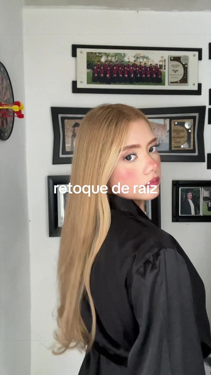 @Anne🦋