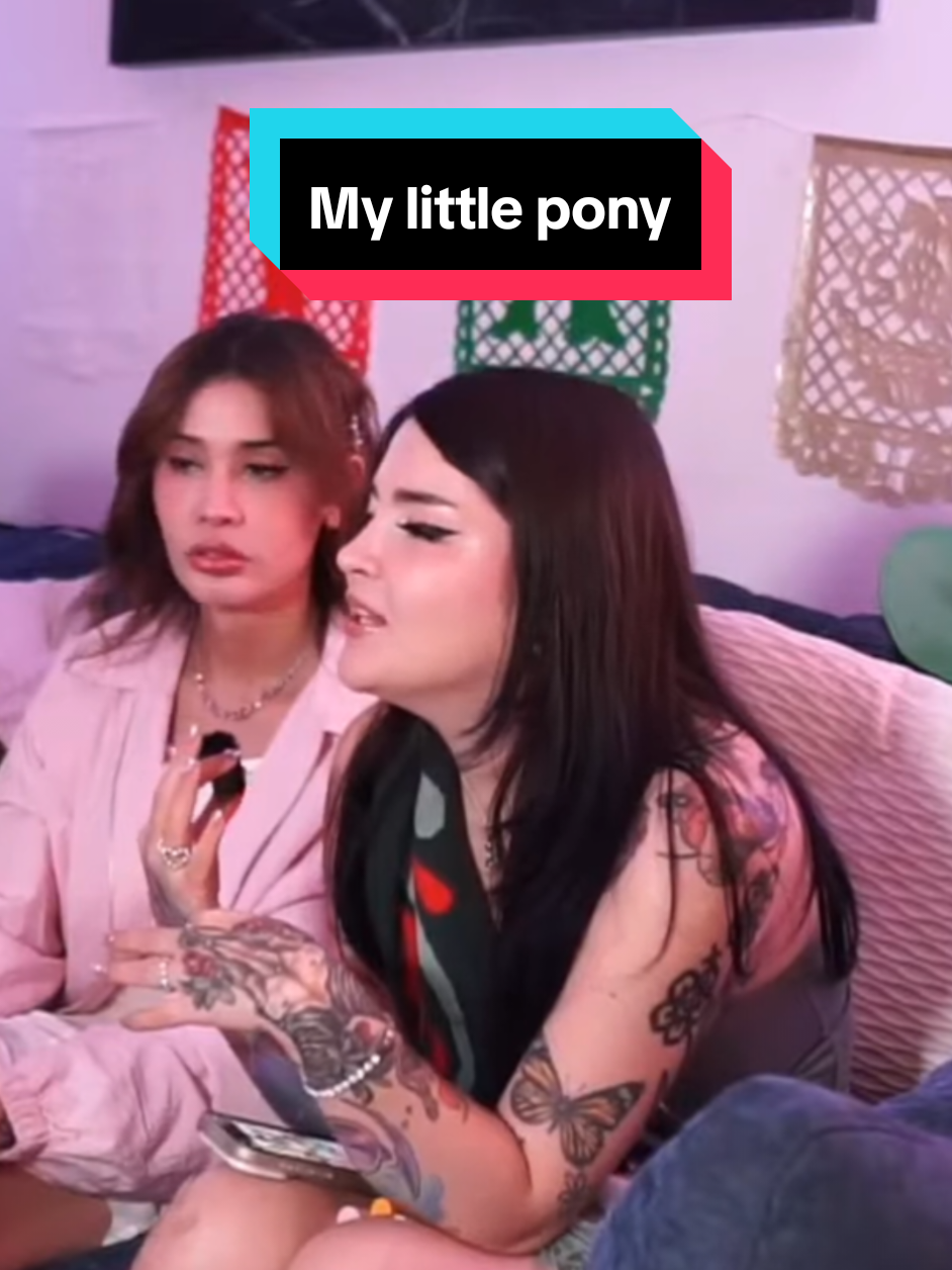 @Crystal Molly News