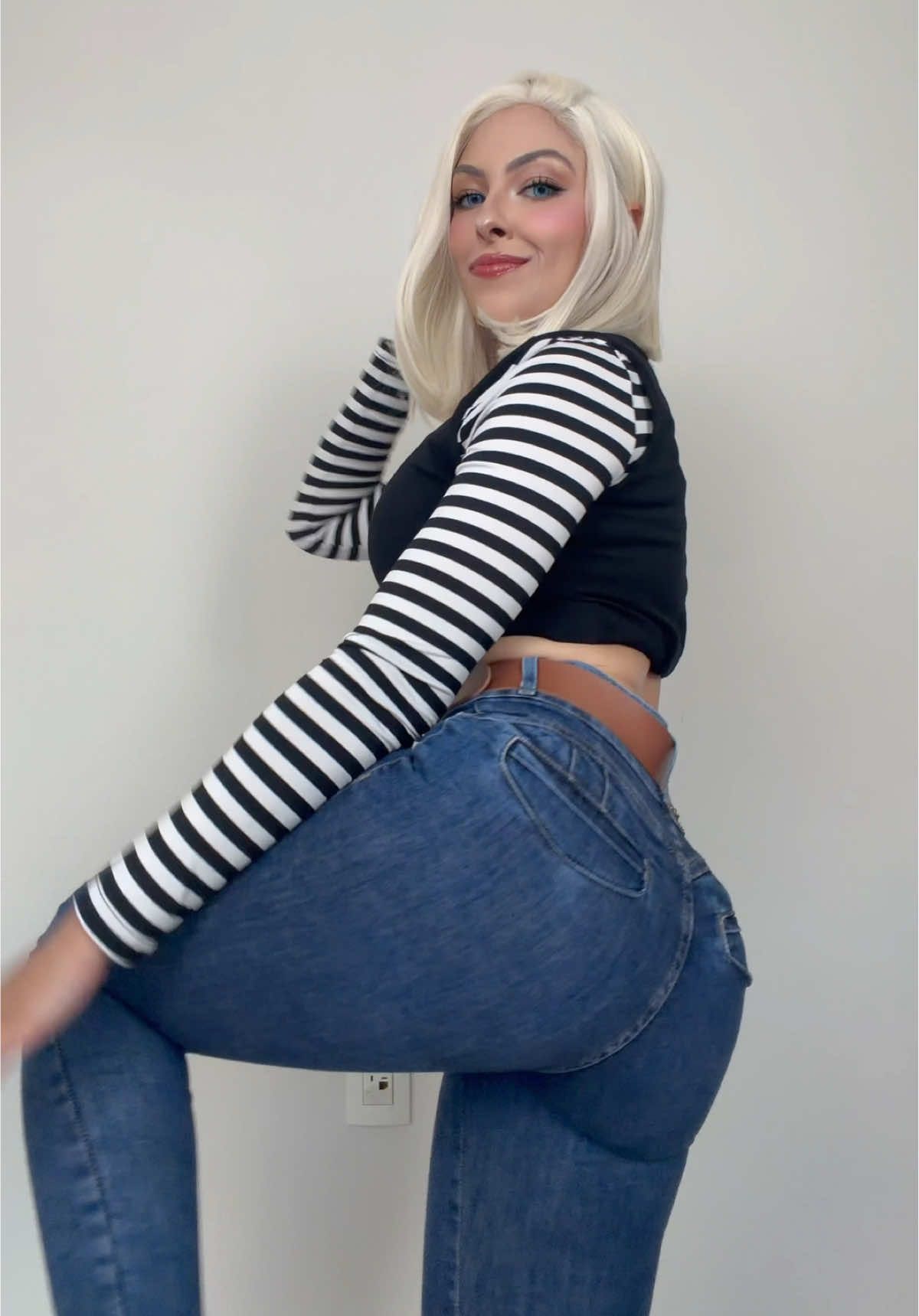 @Cosvickye Cosplay