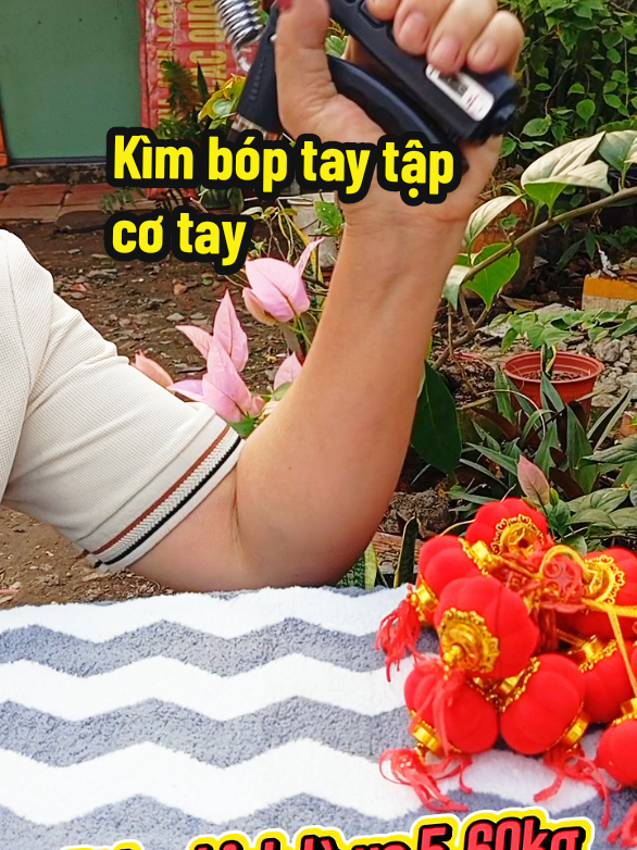 @mẹ b&eacute; b&uacute;p