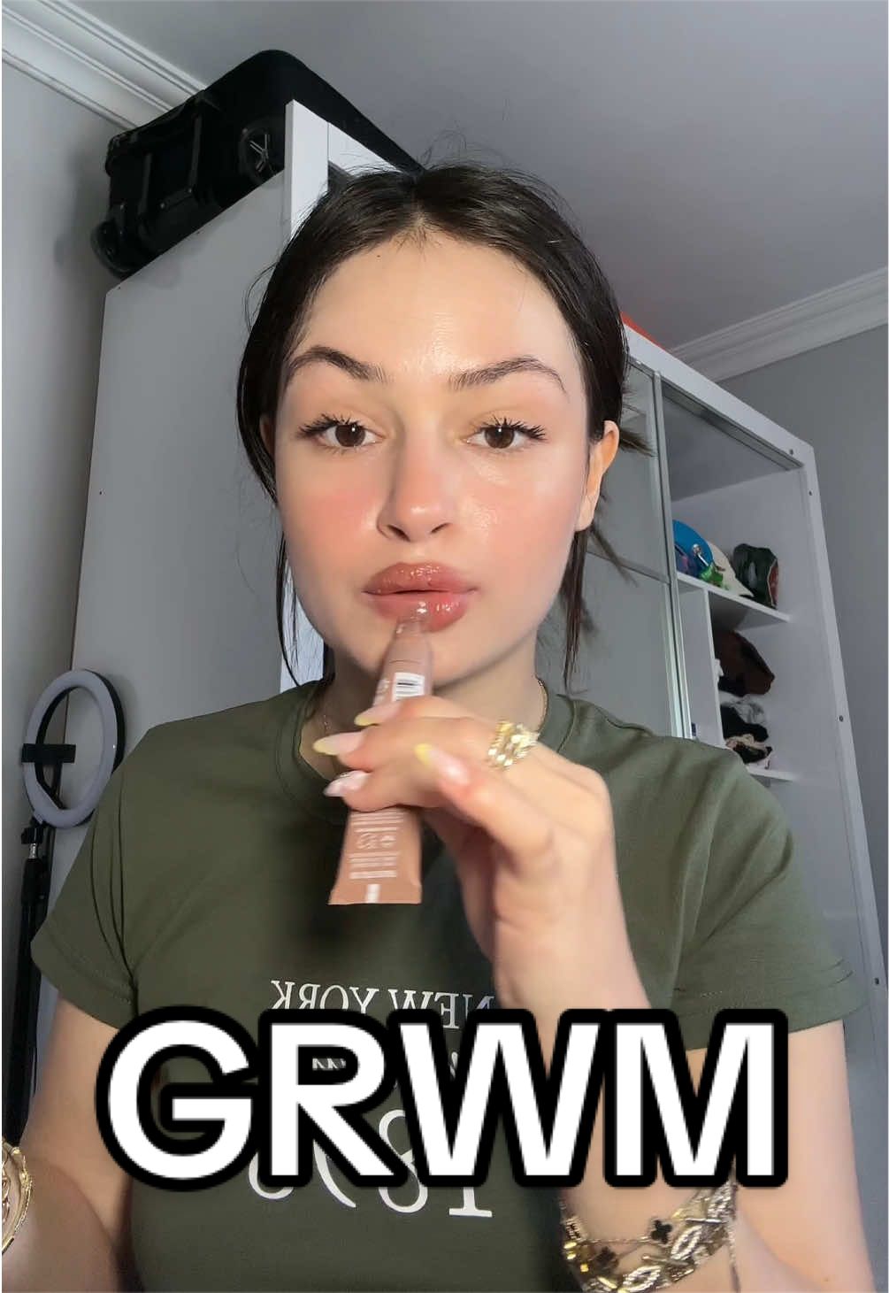 @Lara