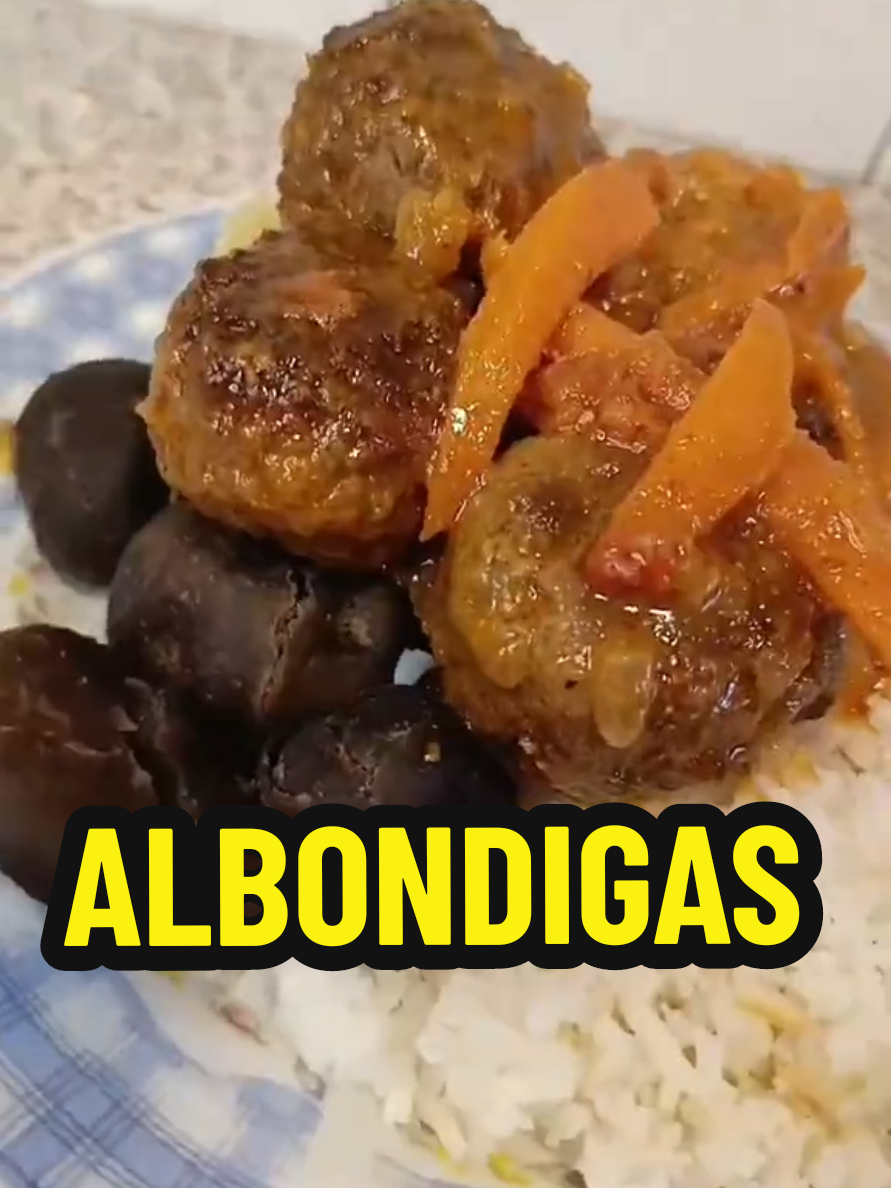 @FLOR DE MARÍA HITO