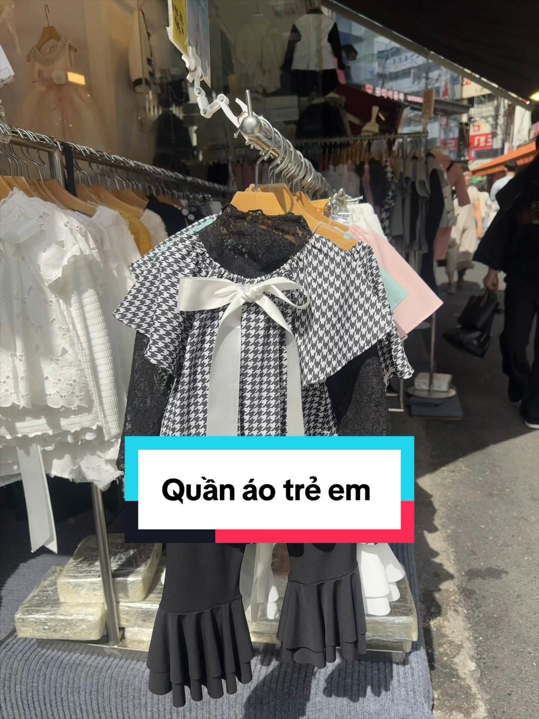@Hờ Mờ Nờ
