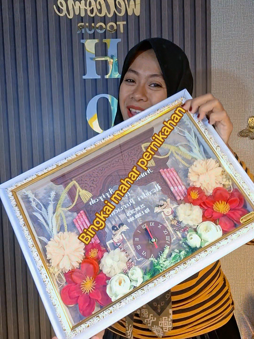 @Siti Fatimah|Gift Box