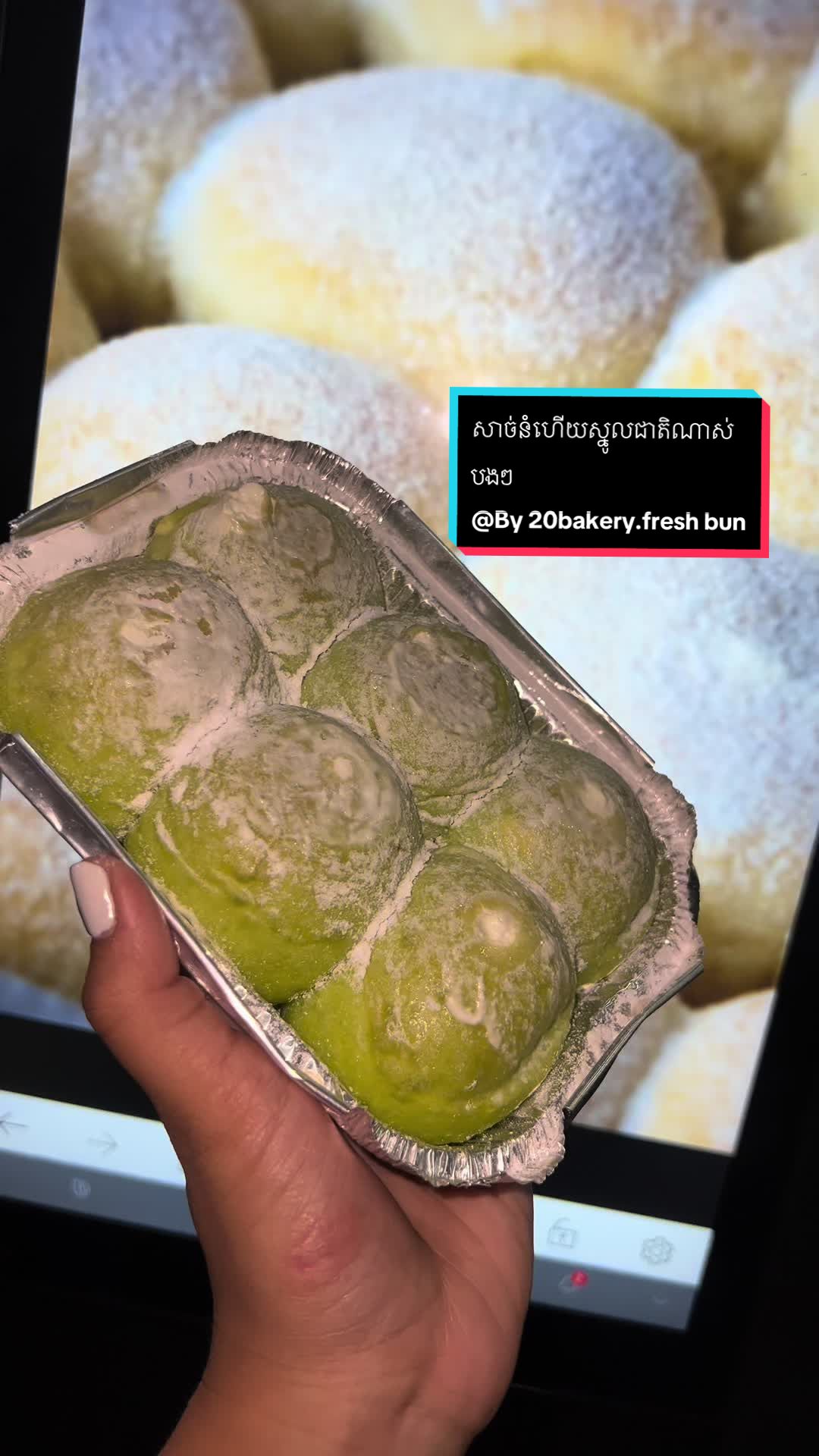 @20Bakery.Fresh Buns