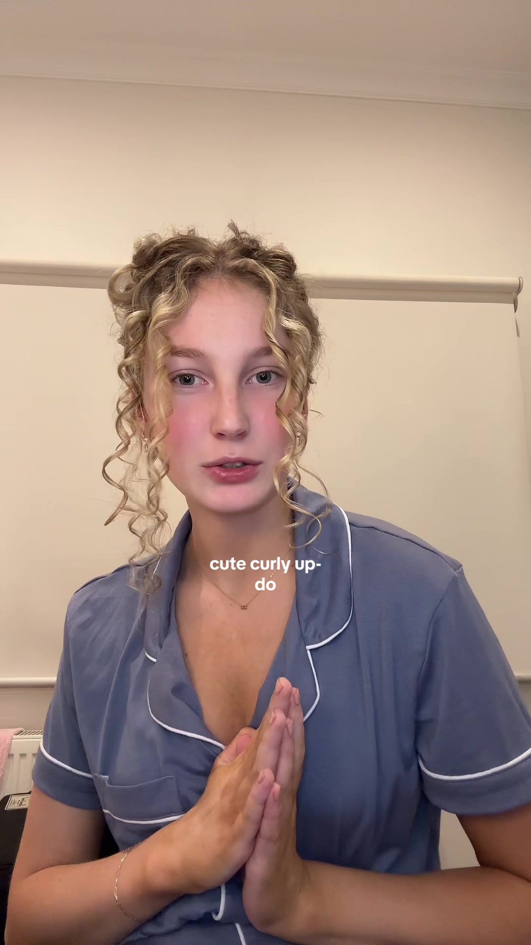 @girlywiththecurly