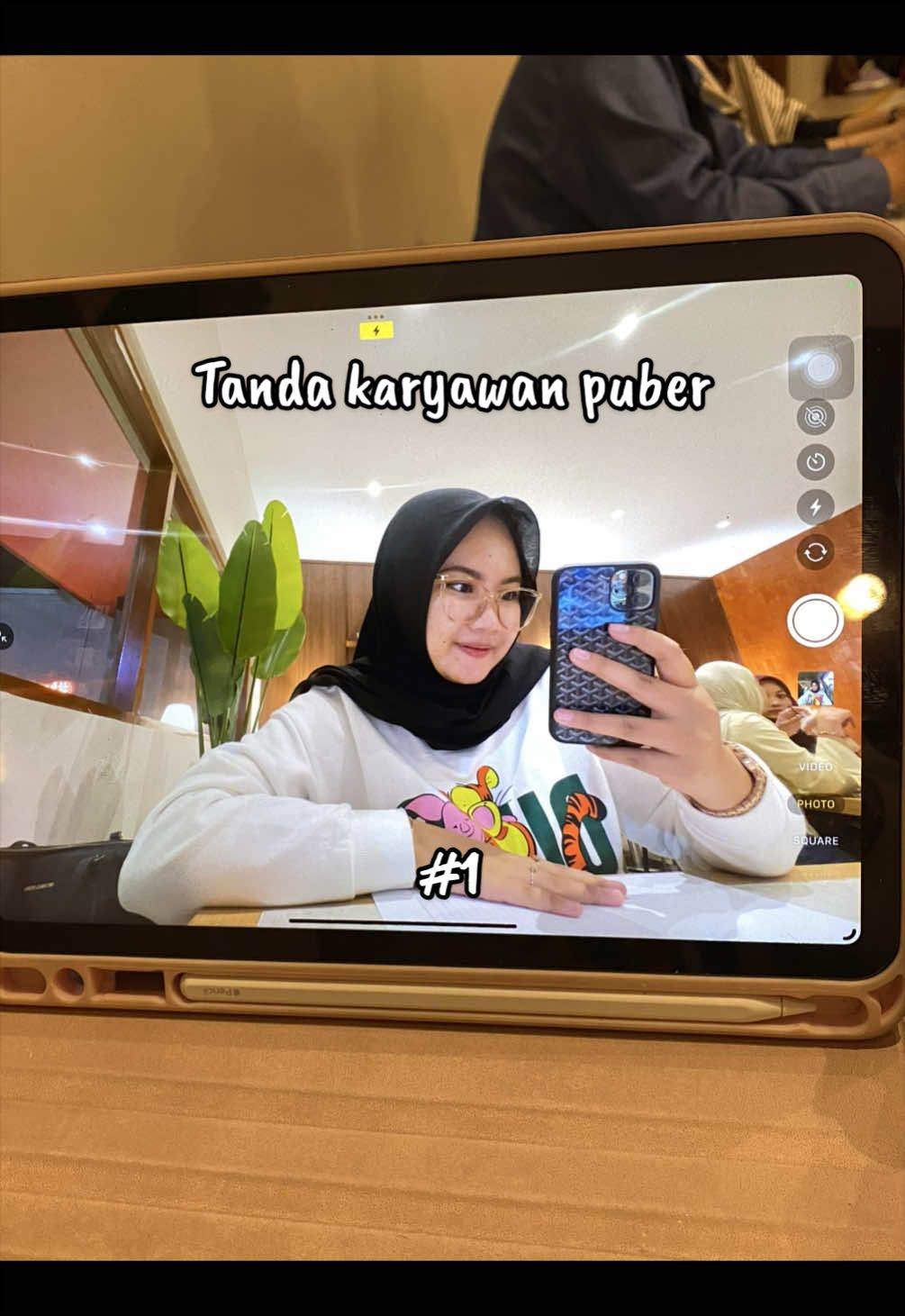 @Selvia | WFH Korea👩💻
