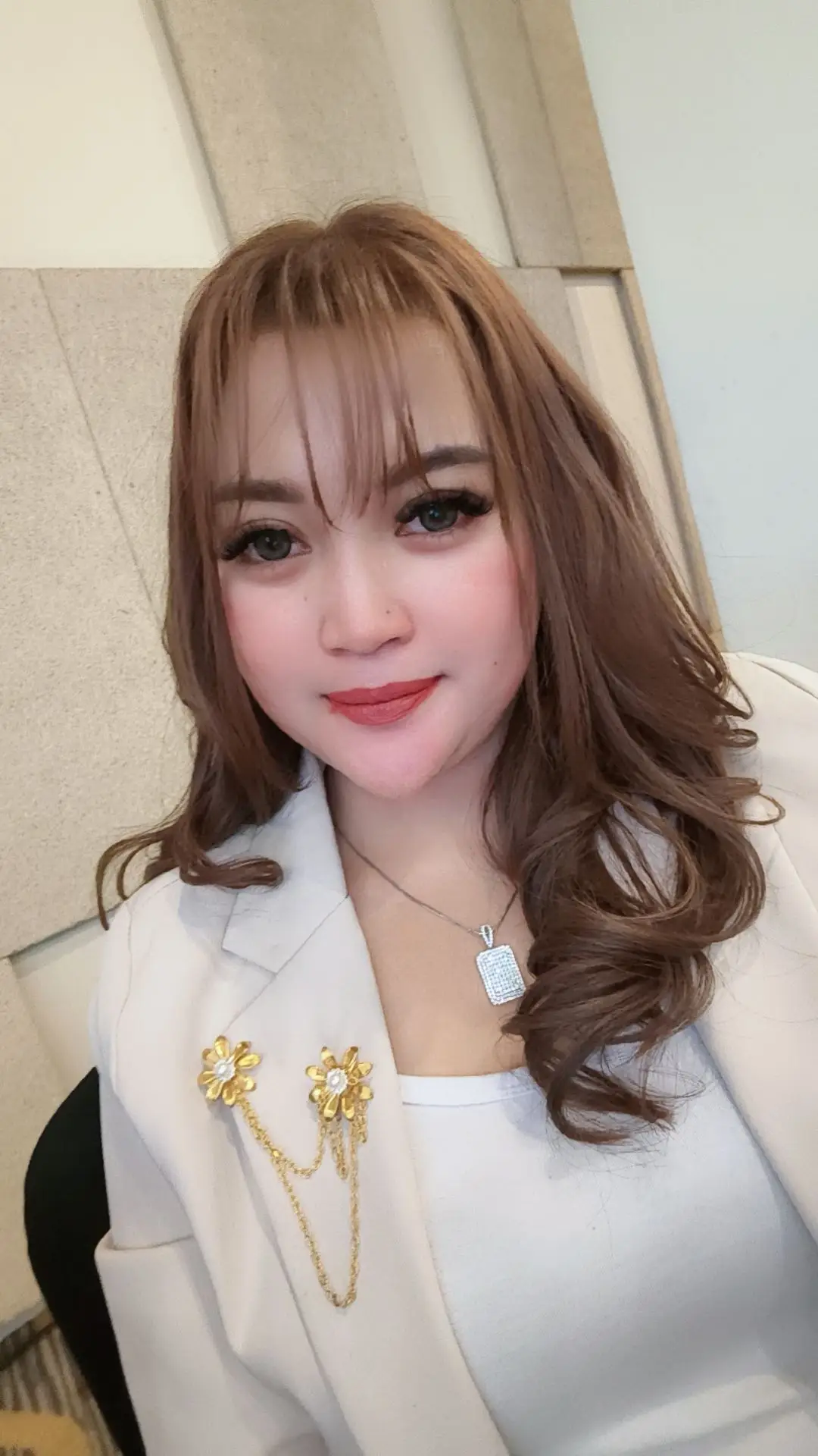 @Adhe_uswatun