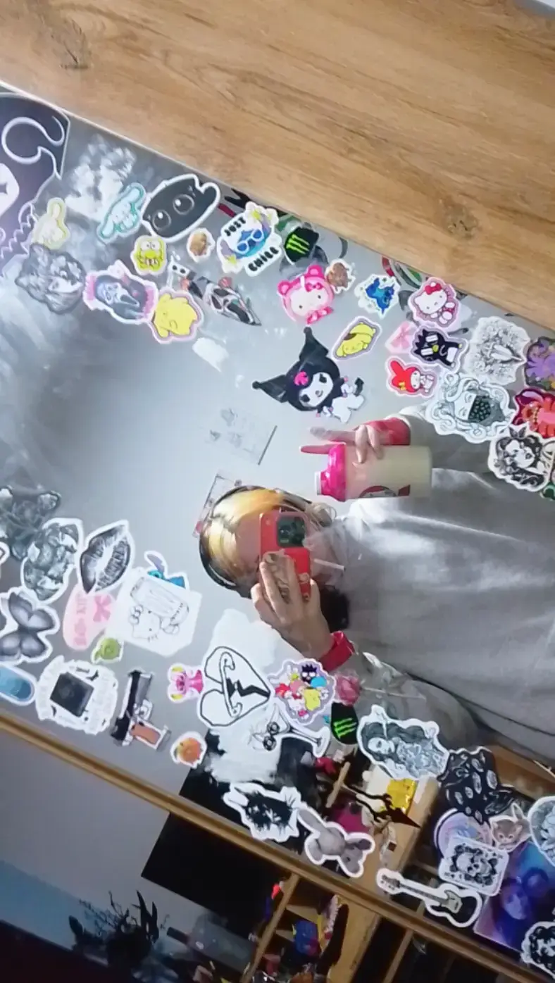@devil_sophie