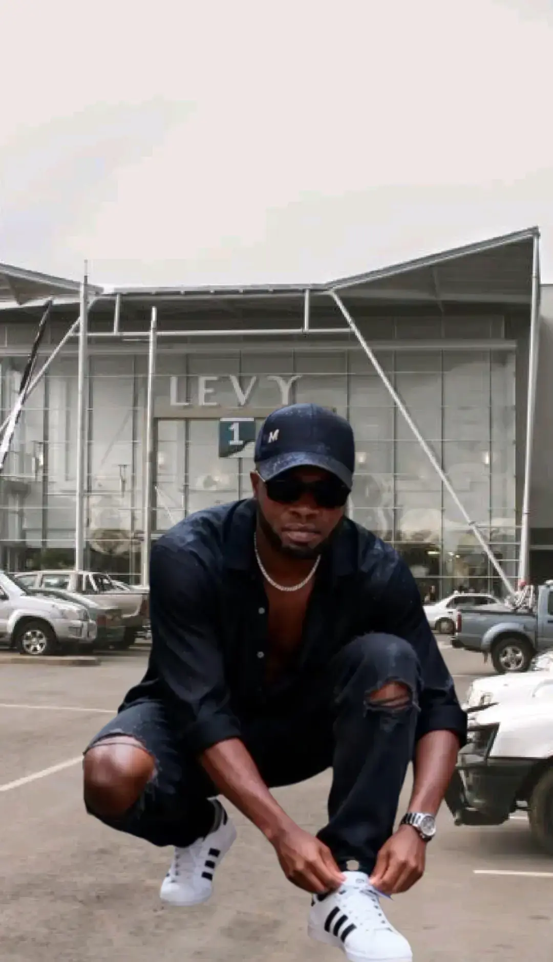 @mumbafewdays008@gmail.com
