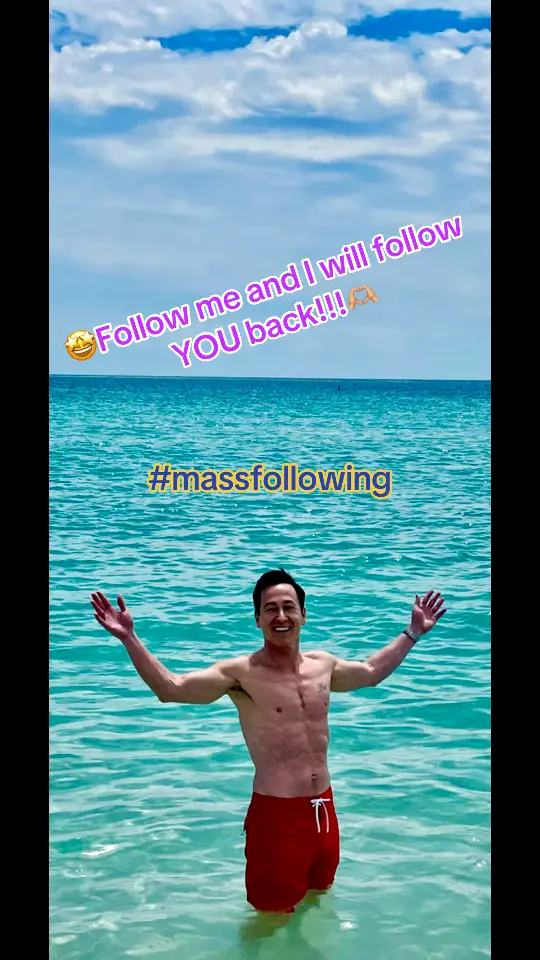 @DocSammyHoliday