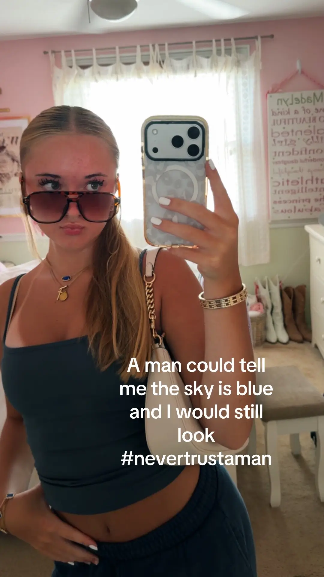 @Madelyn💋