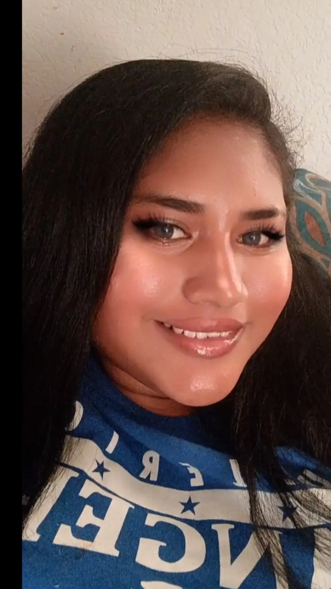 @Adriana