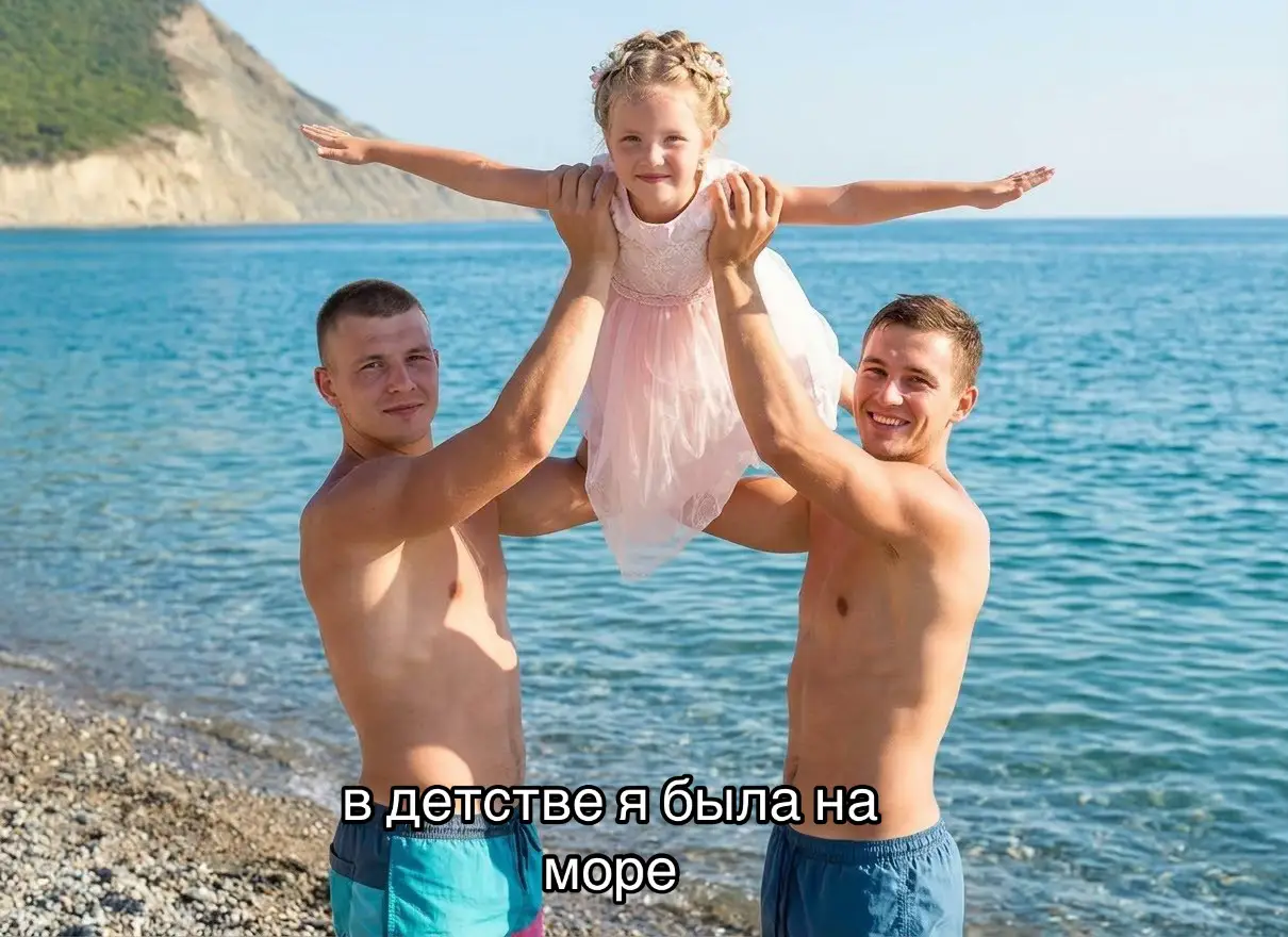 @𝒜.