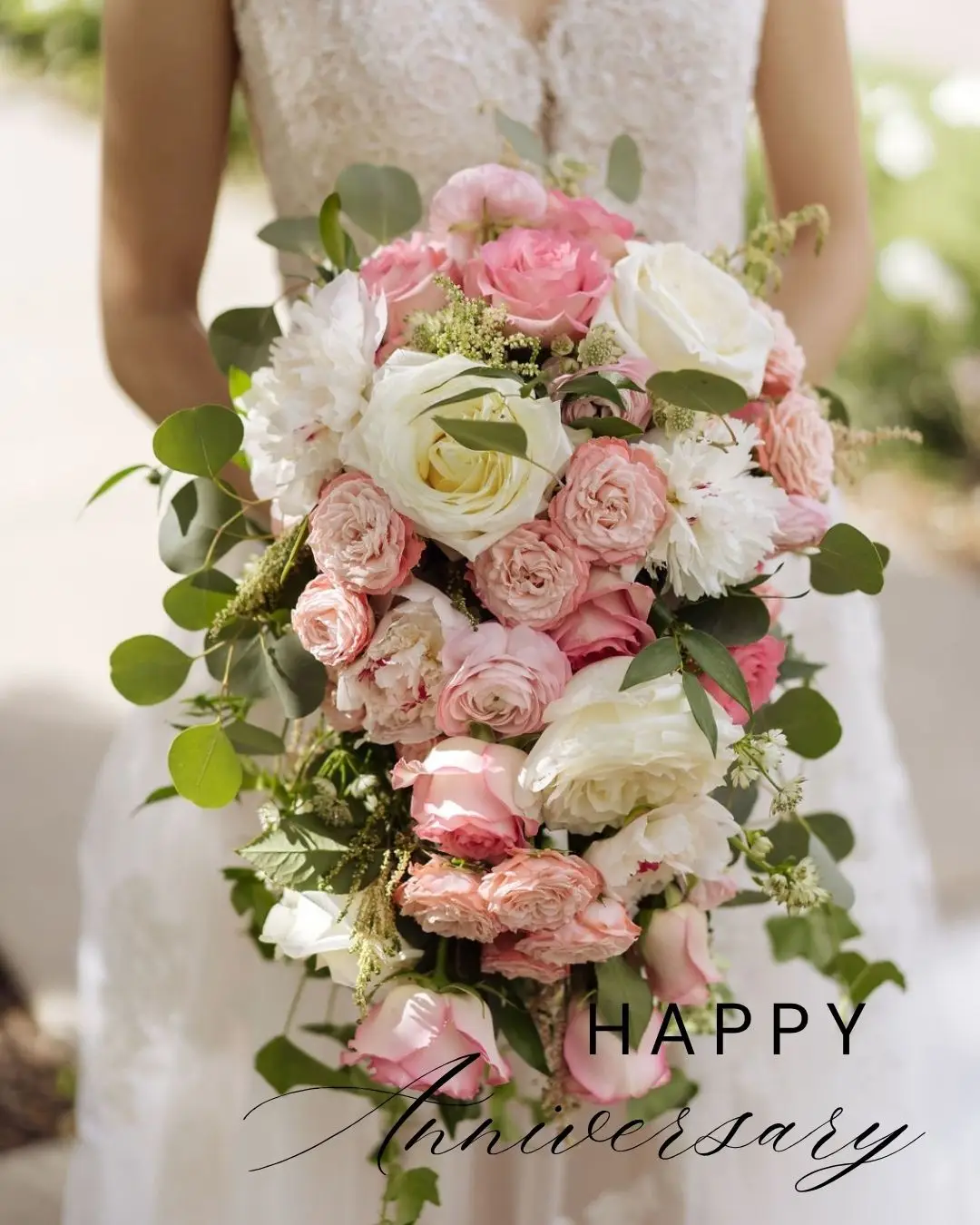 @Flowers By Lily Garland