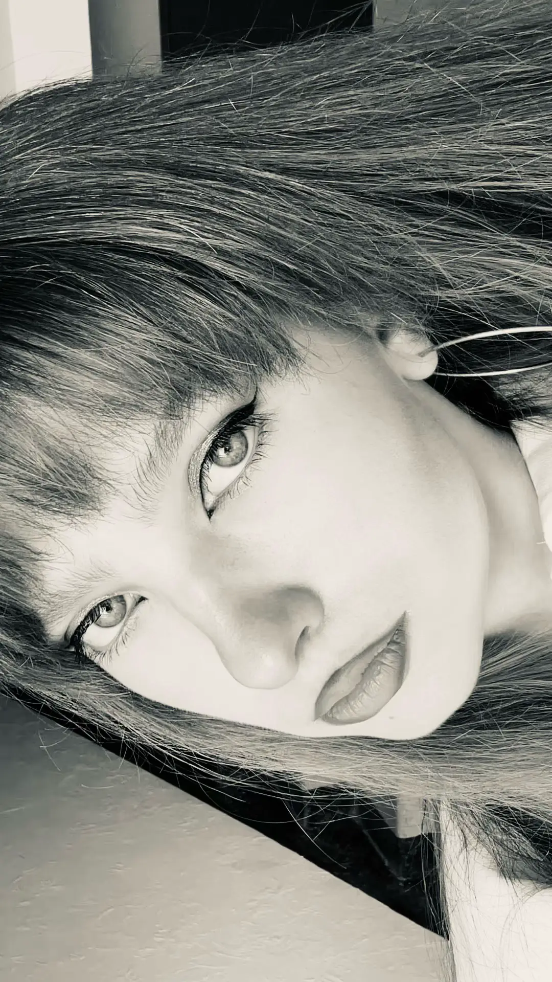 @Дара