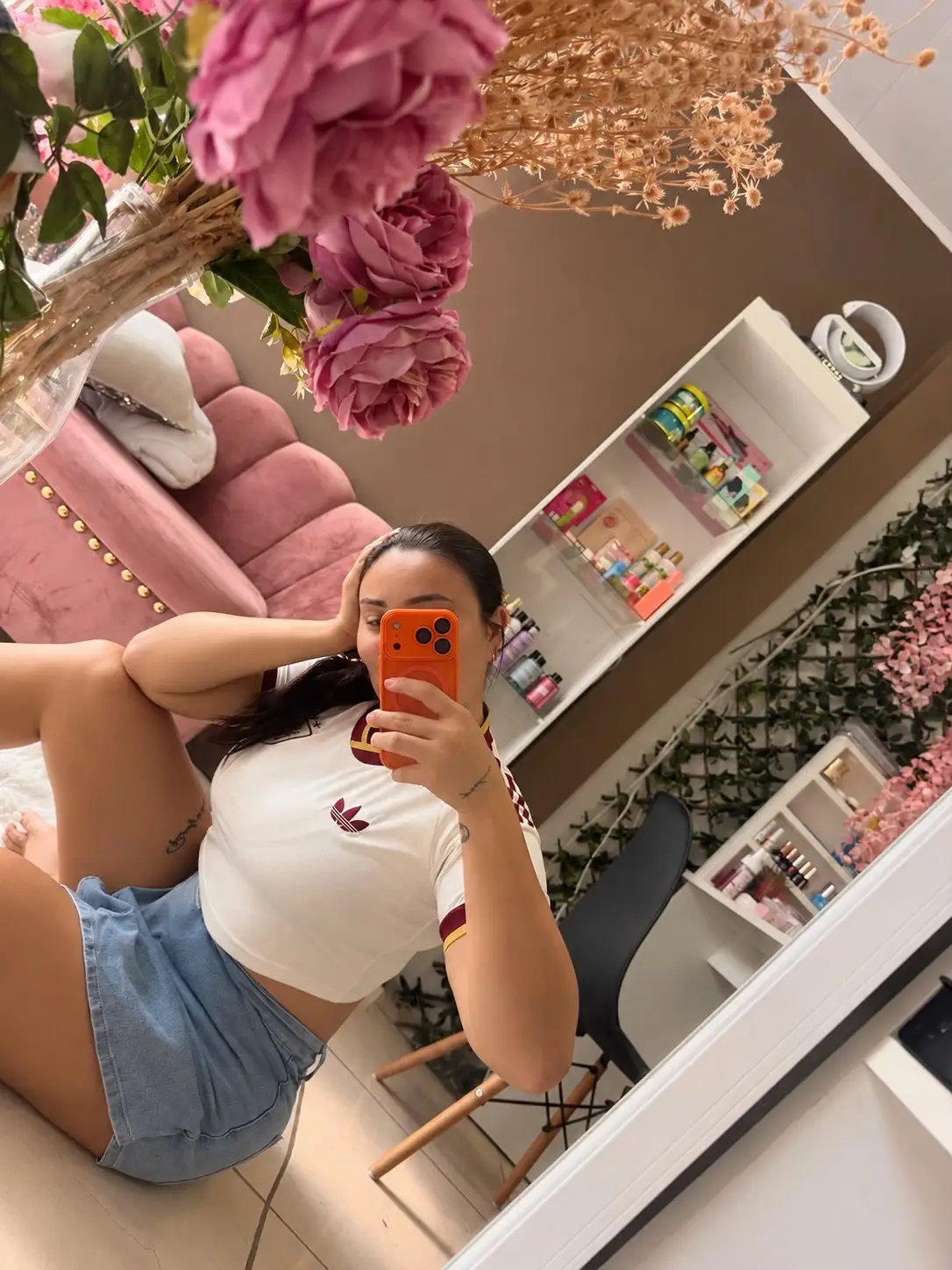 @Nicole Mora