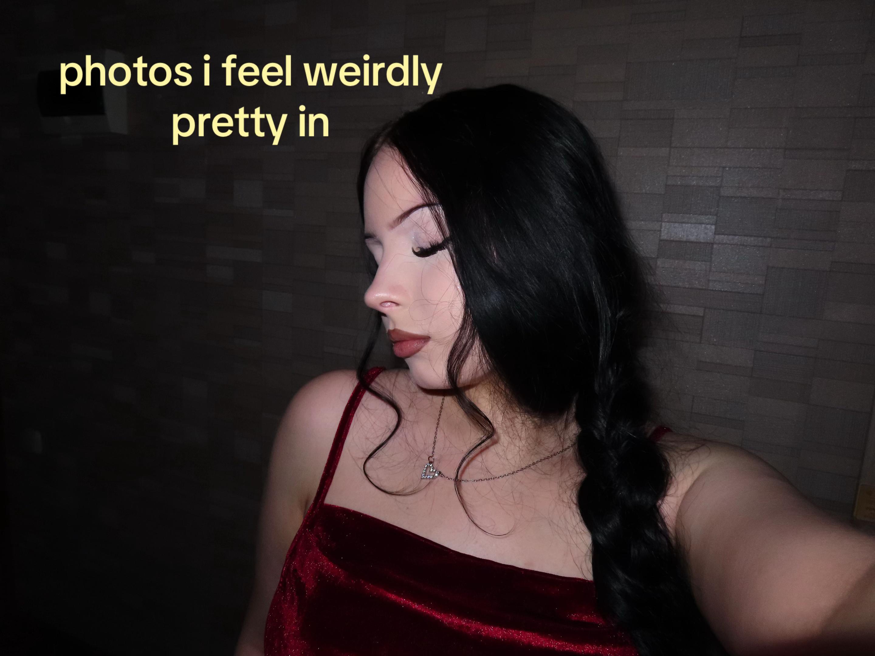 @𝒮ℴ𝒻𝒾𝒶