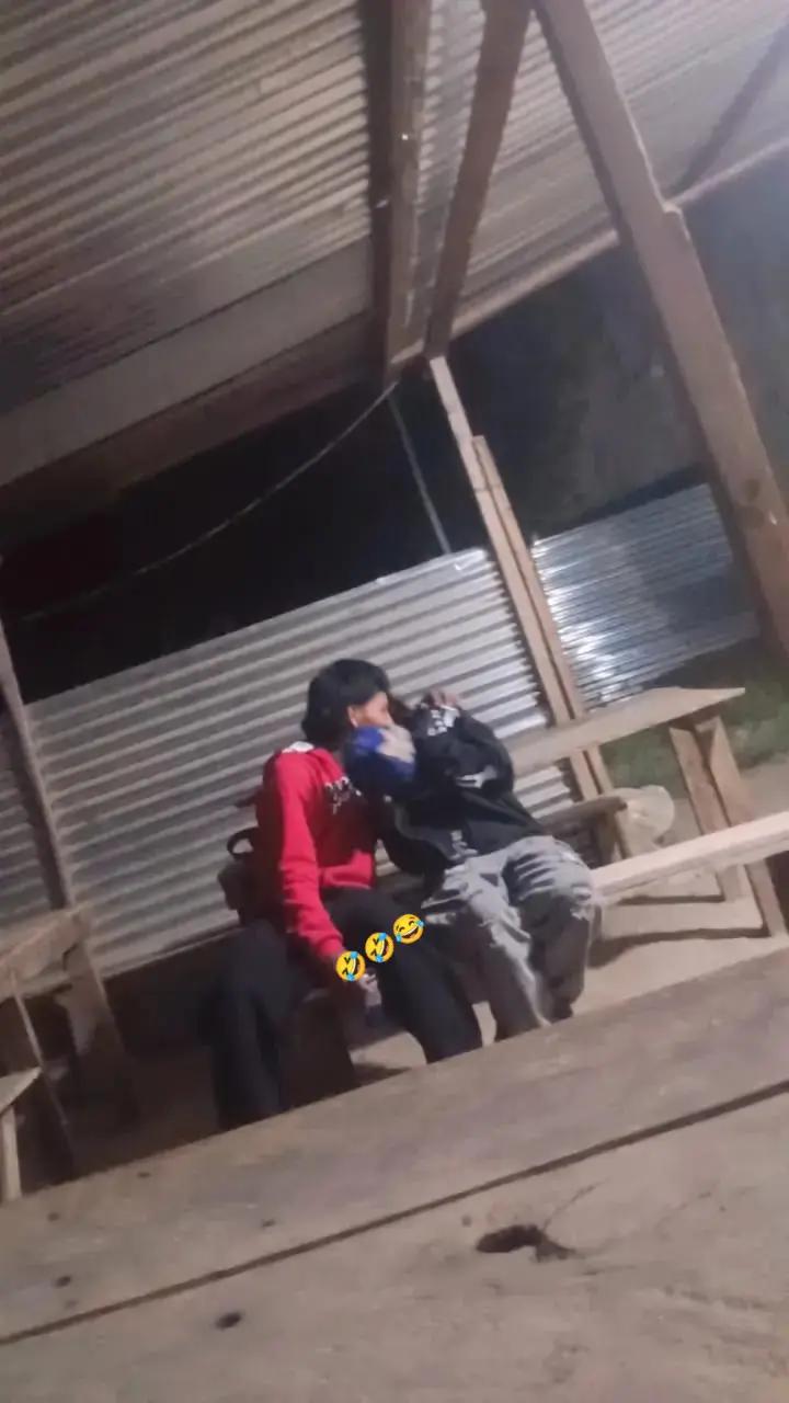 @LOS CHICOS WAZA👻WAZA👻