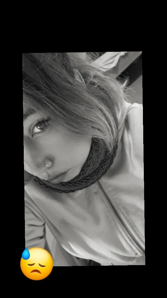 @☺️