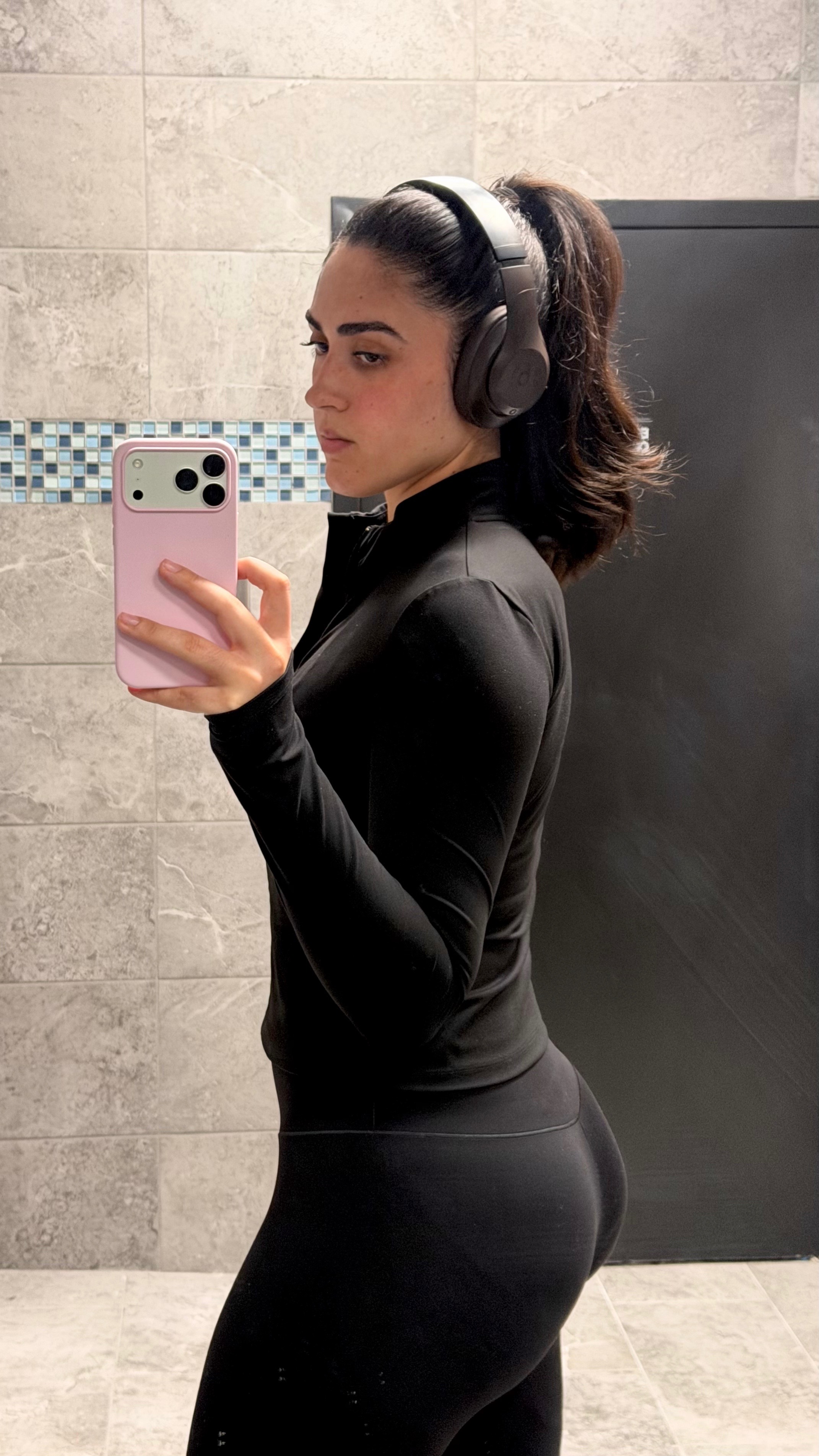 @Ivanna Sanfeliz