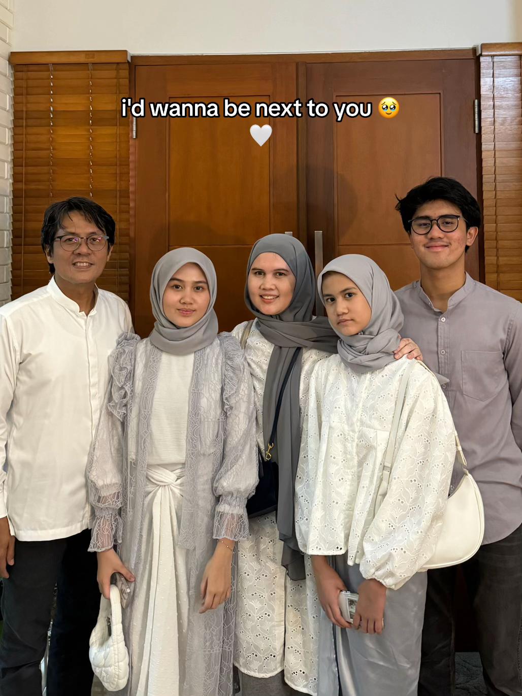 @putri anisa