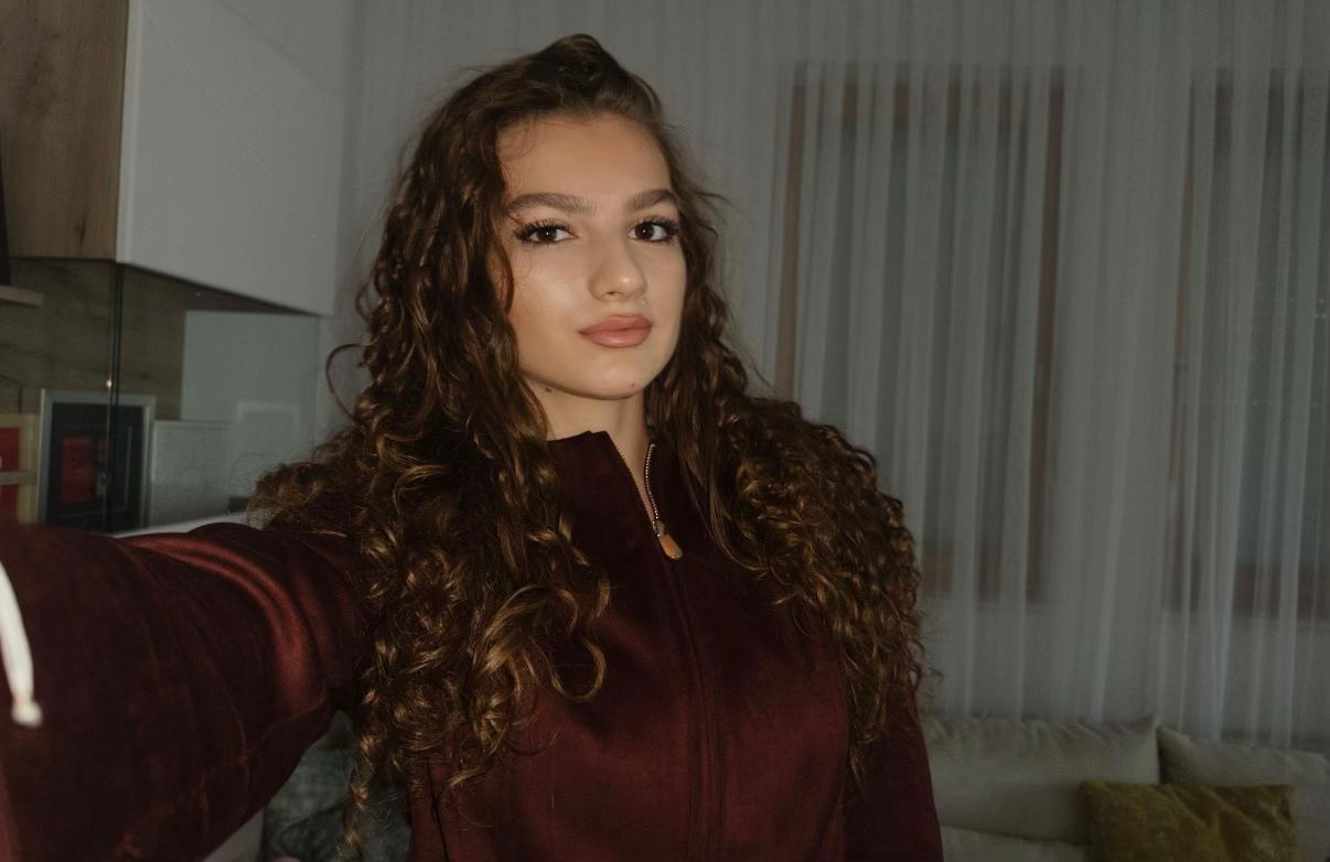 @Bleta