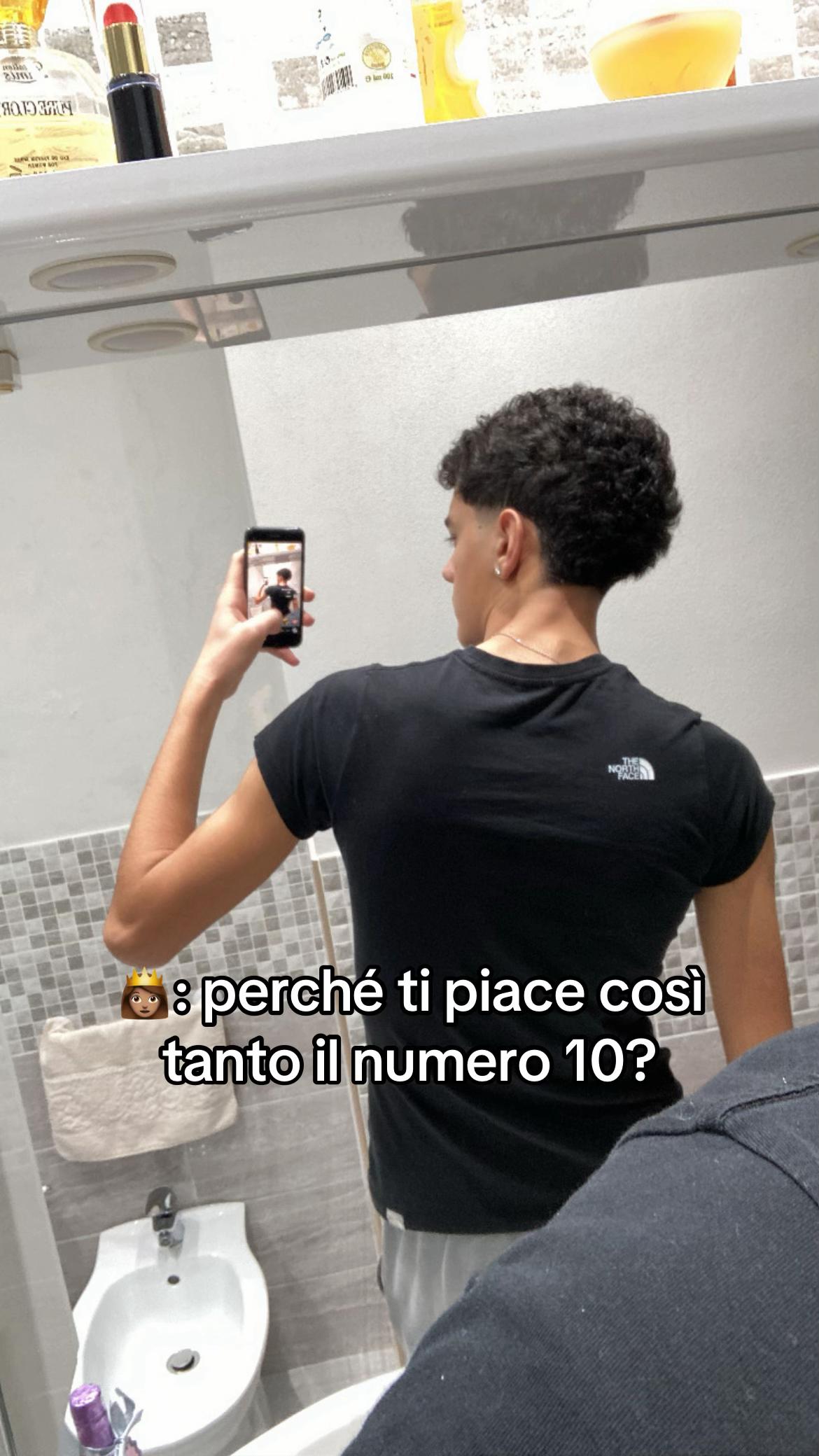 @Alessandro🦈