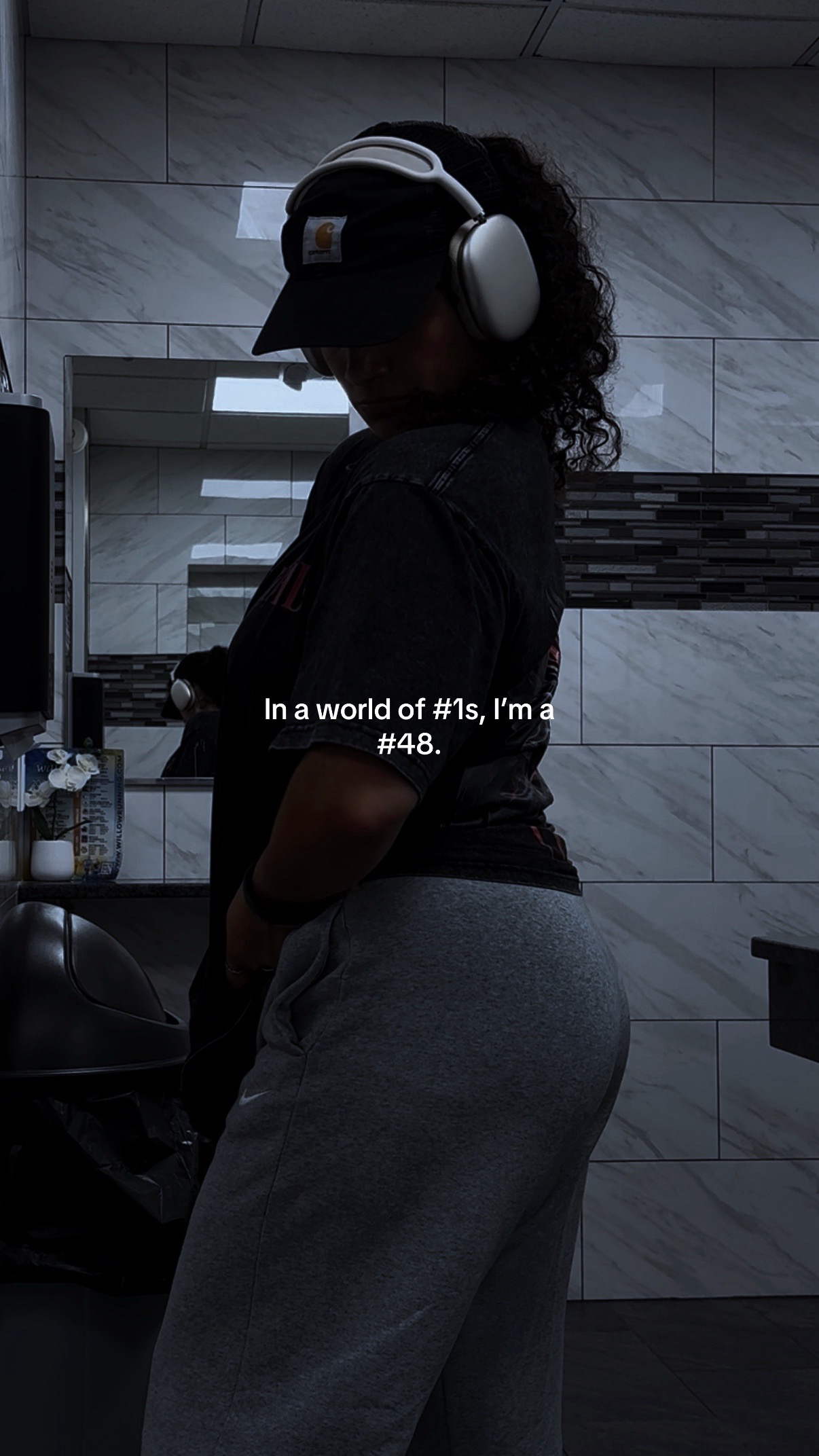 @ᴀɴɴᴀʟɪꜱᴀ
