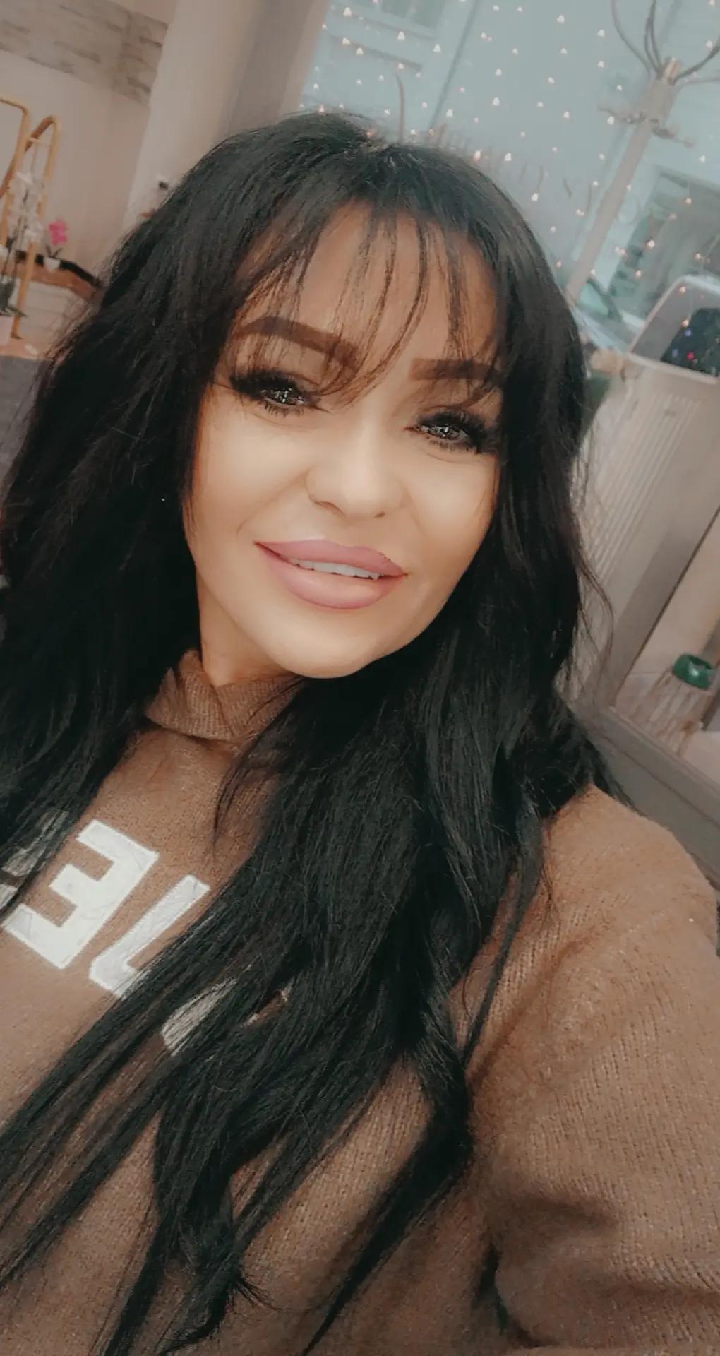 @Alina Maria🇷🇴🇷🇴🇷🇴🇷🇴