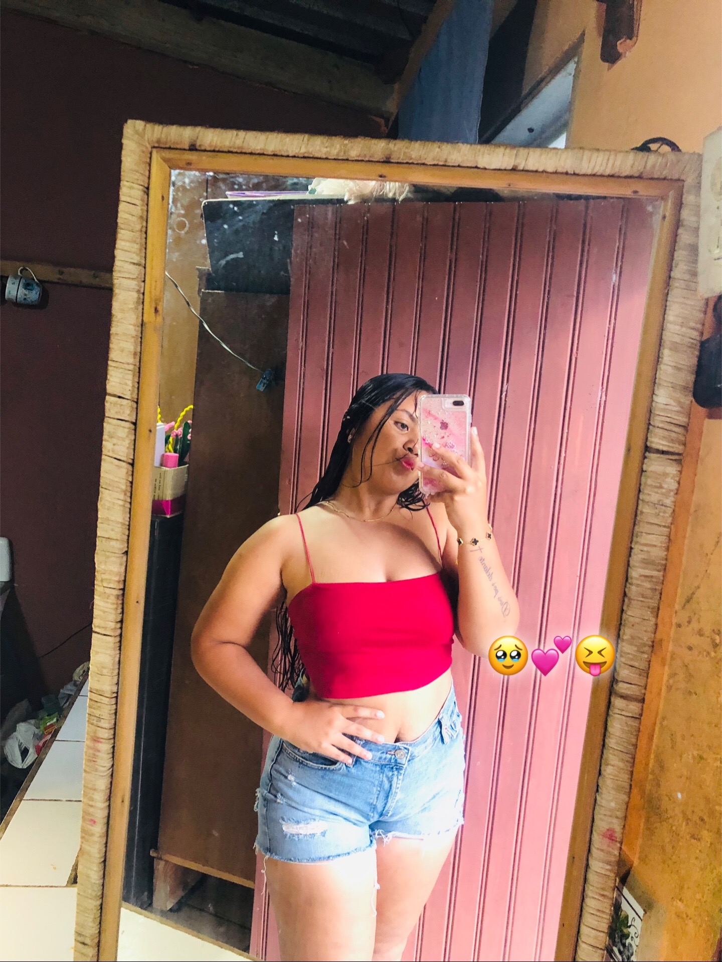 @_🕷️🌸💗