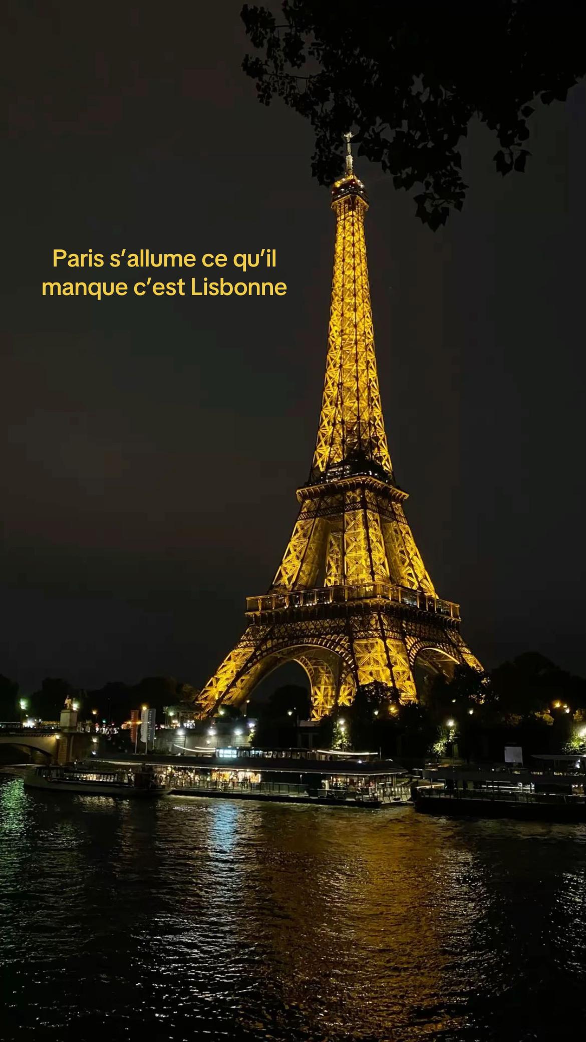 @Adèle_ 💋ᥫ᭡