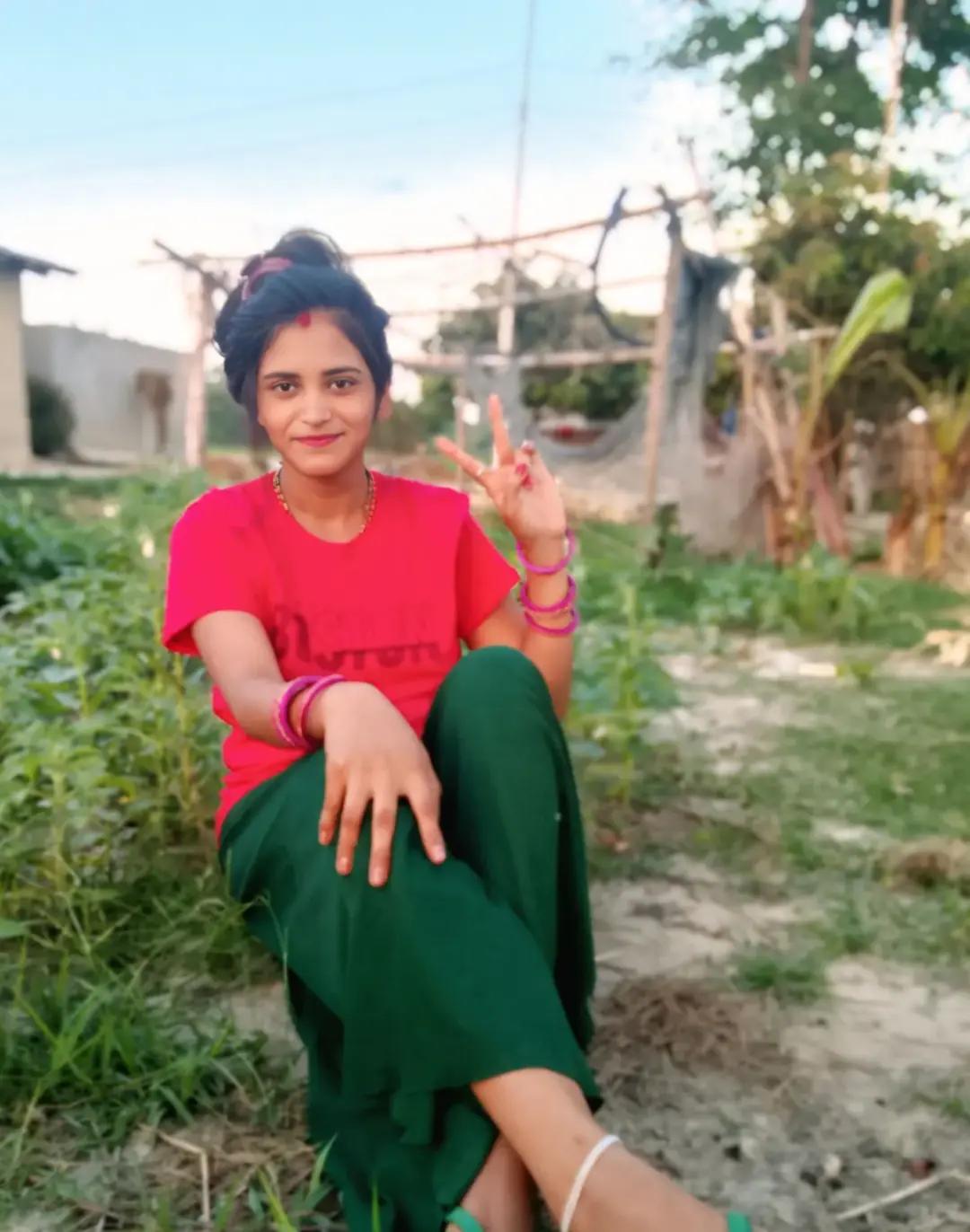 @Miss Arpita 5544