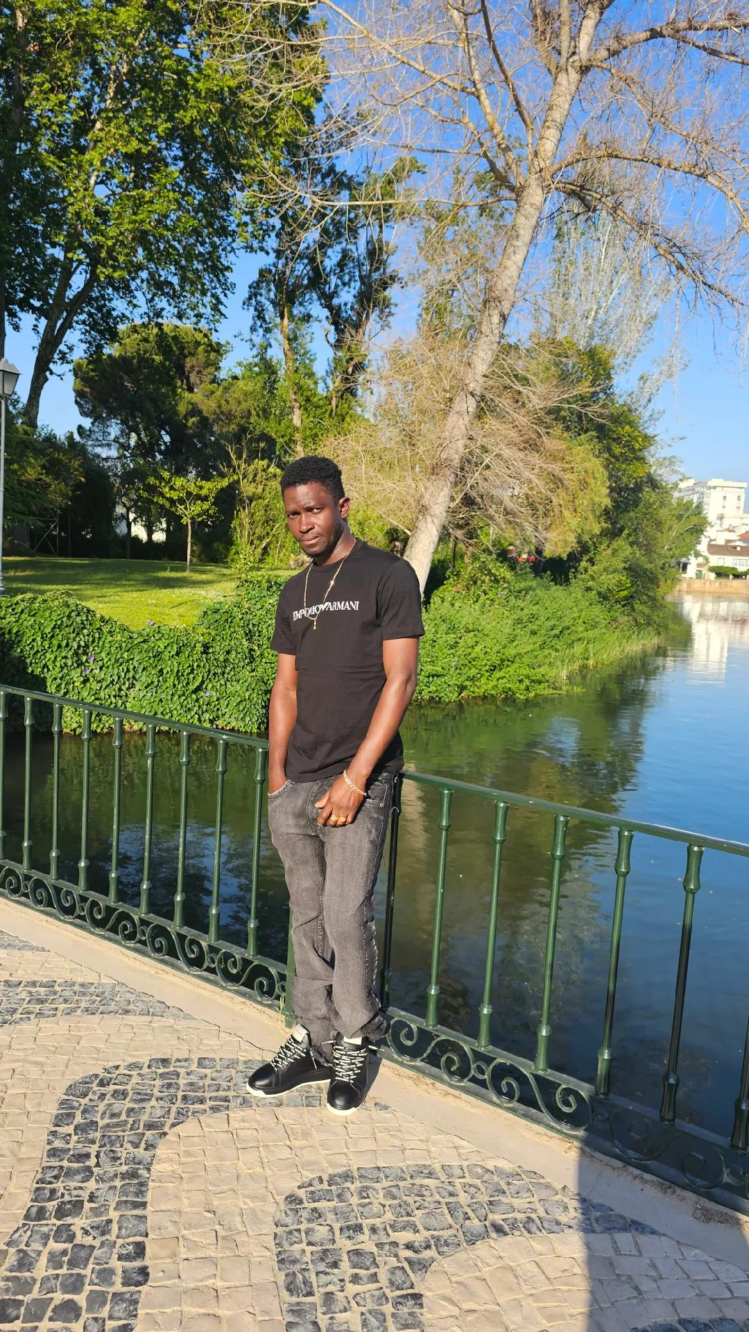 @DU Embalo