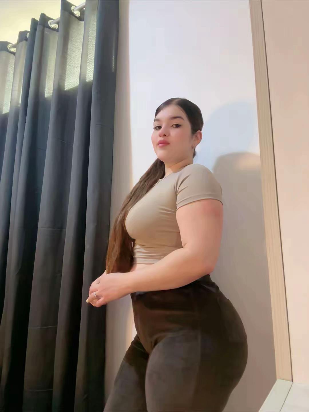 @María