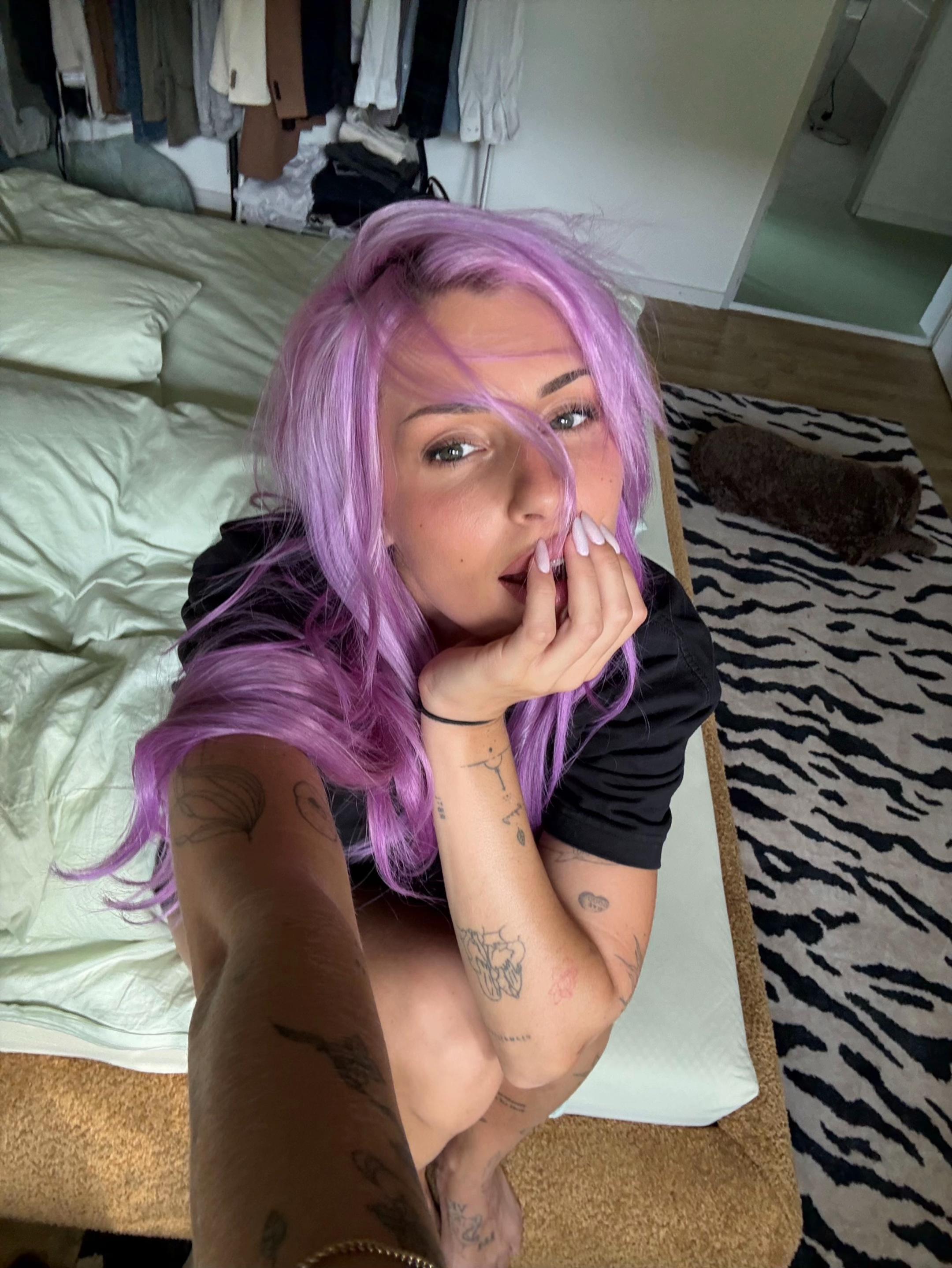 @xenia.j.b
