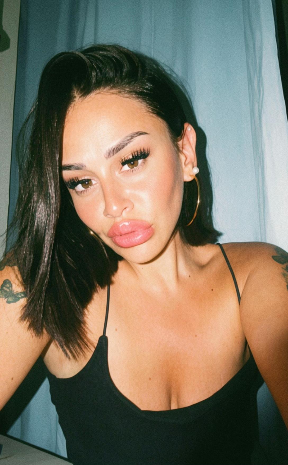 @.