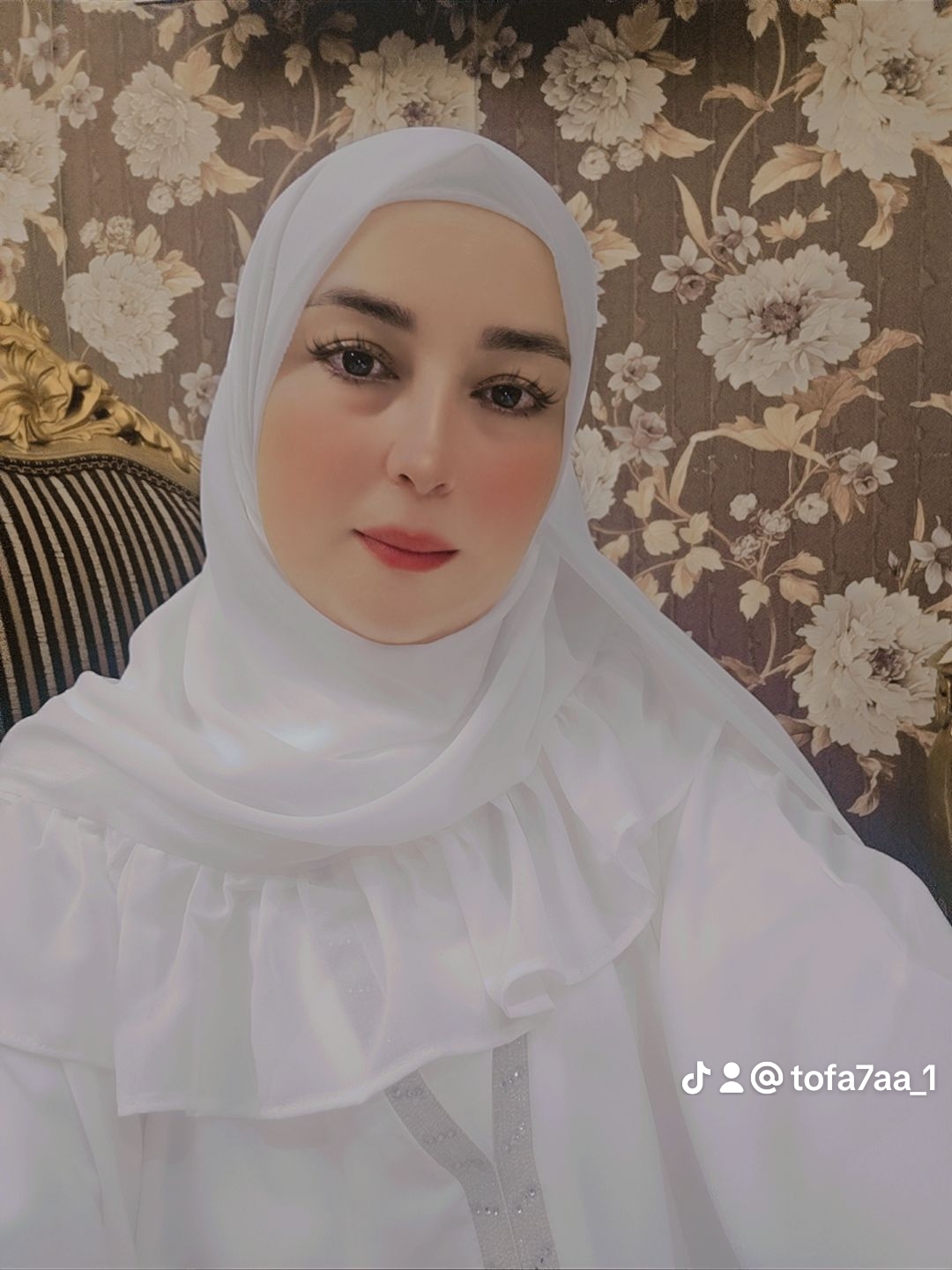 @๐ ุชูุงุญุฉ ๐๐ฉท๐ธ