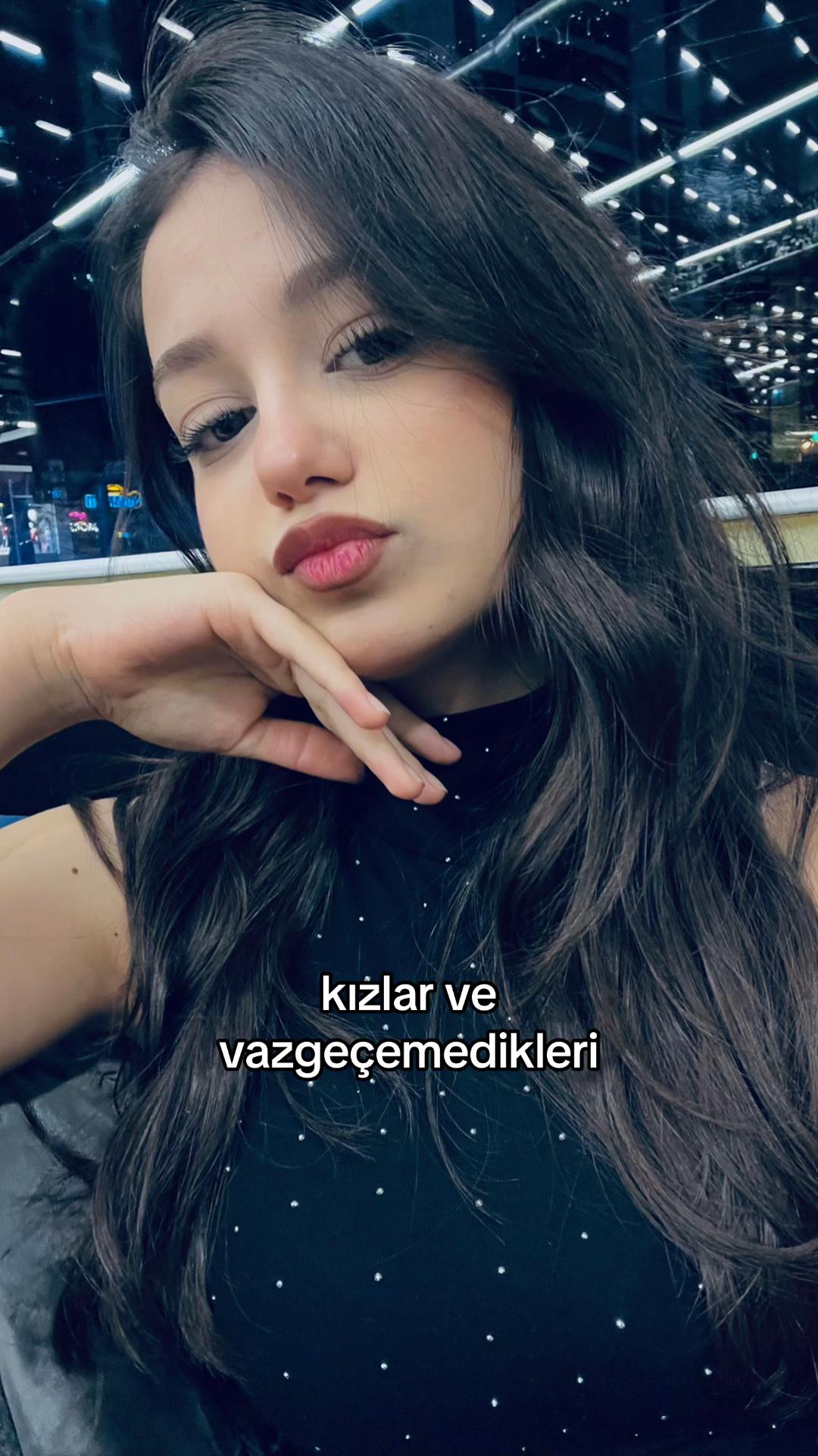 @Lara